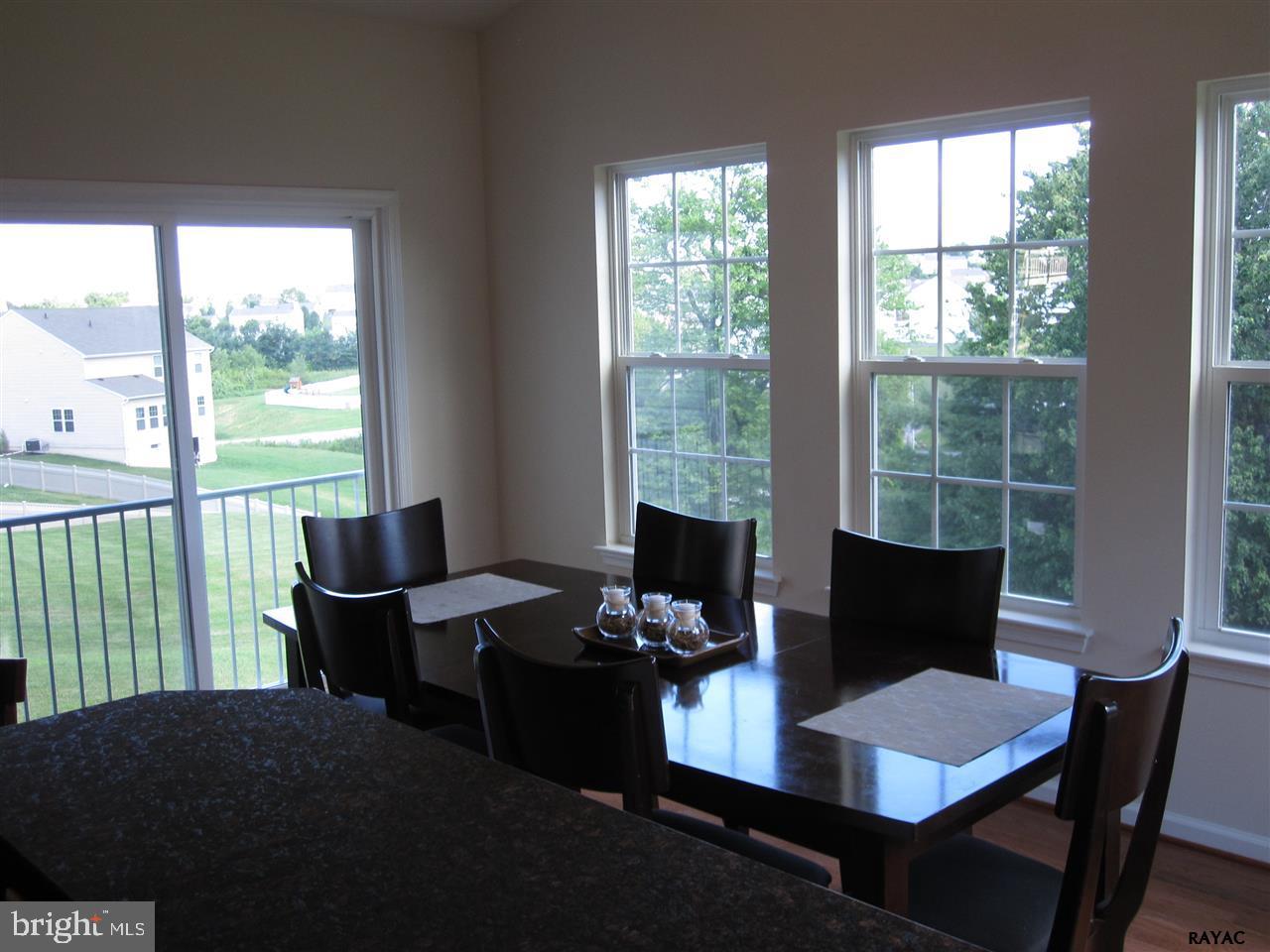 SOUTH POINTE II - Residential