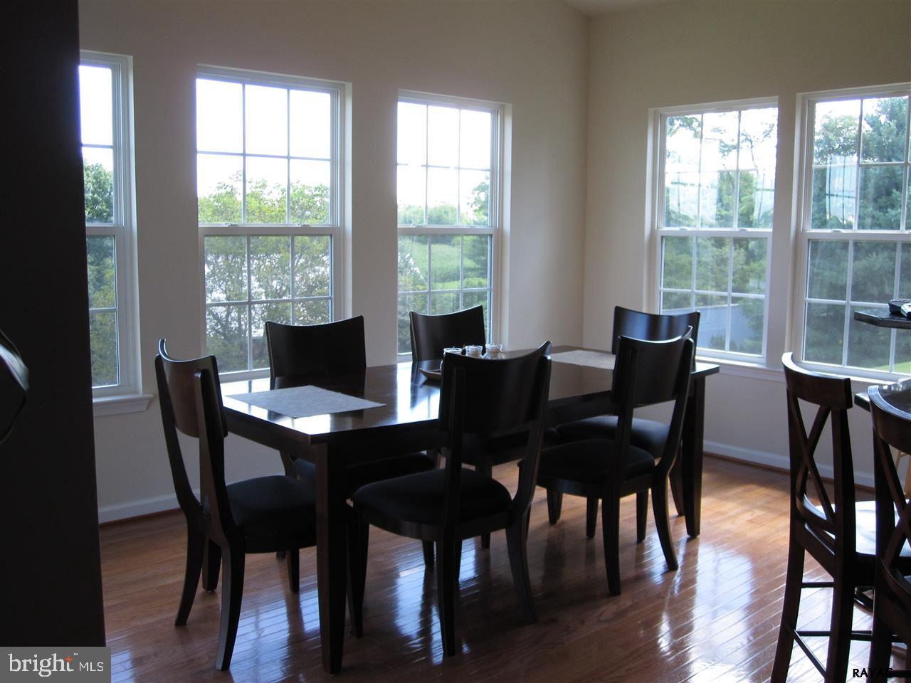 SOUTH POINTE II - Residential