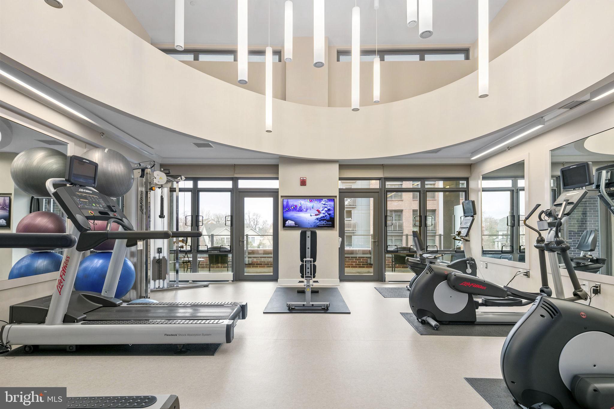 DOWNTOWN BETHESDA - Residential