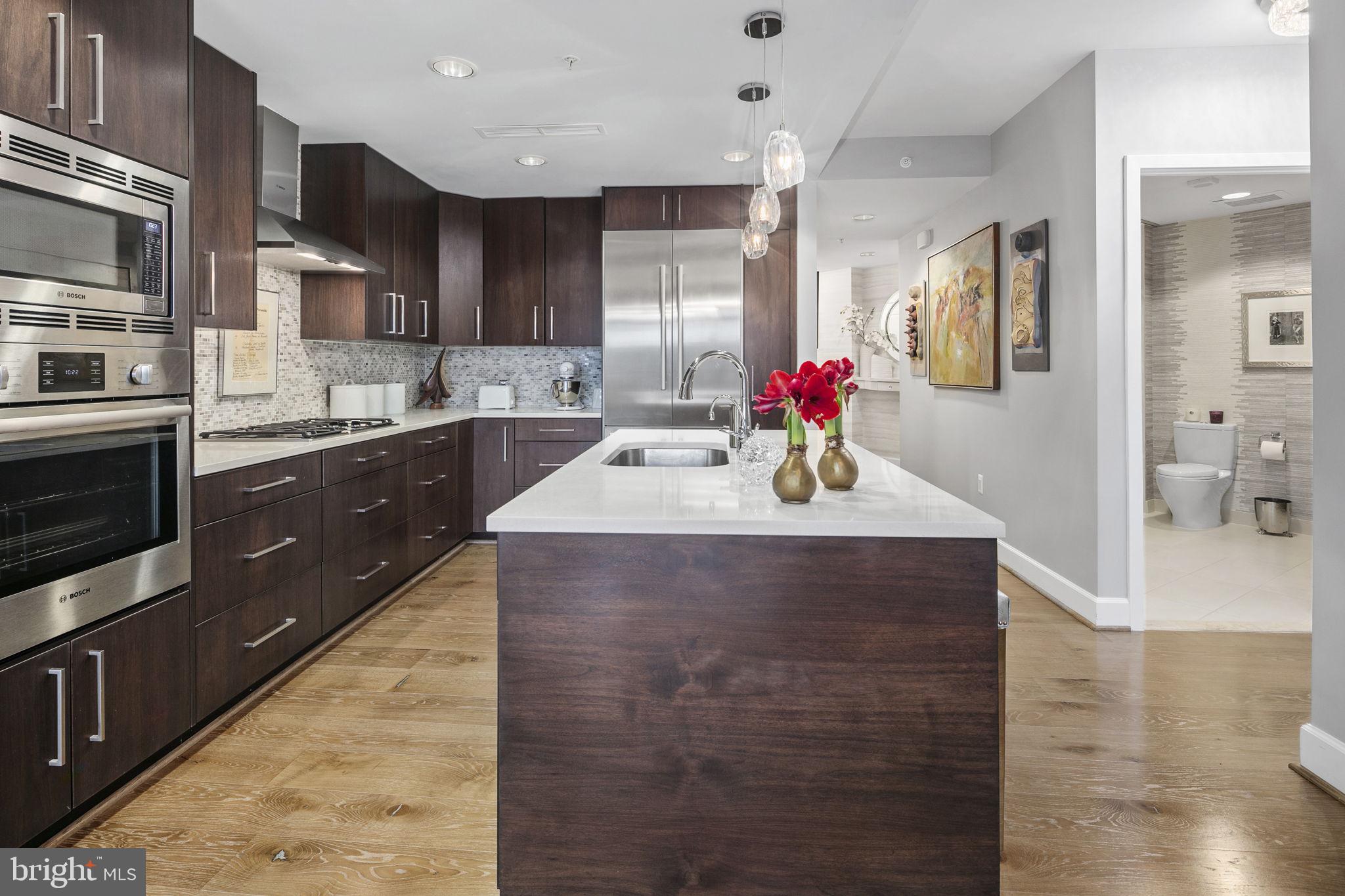 DOWNTOWN BETHESDA - Residential