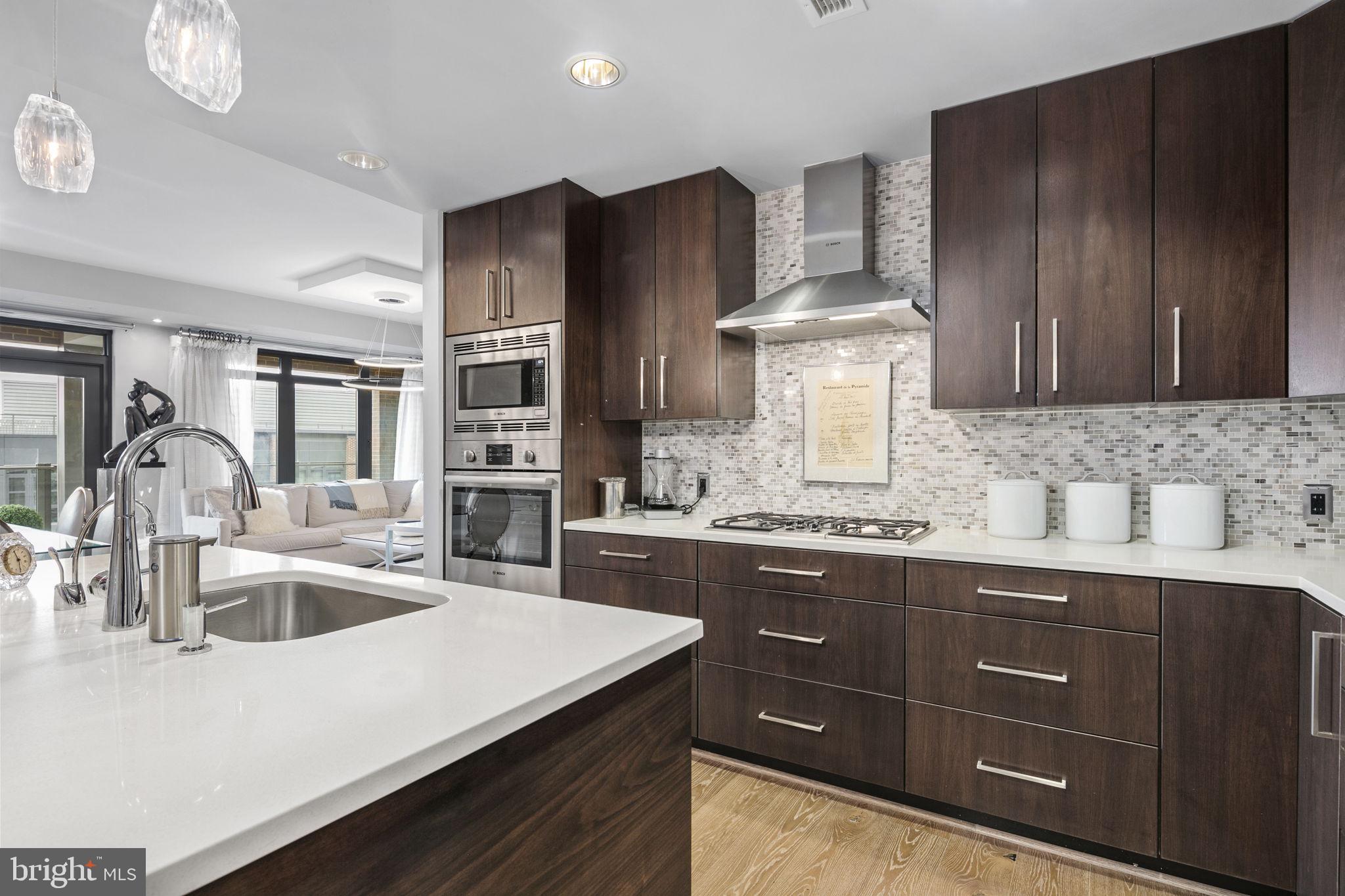 DOWNTOWN BETHESDA - Residential