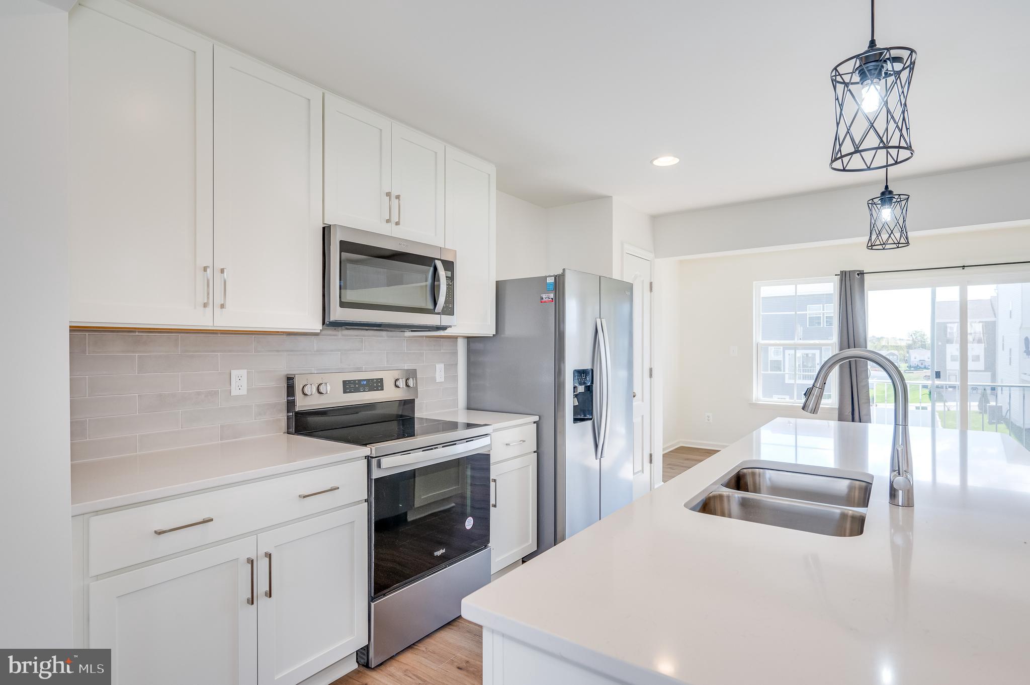 OVERLOOK AT RIVERSIDE TOWNHOMES - Residential Lease