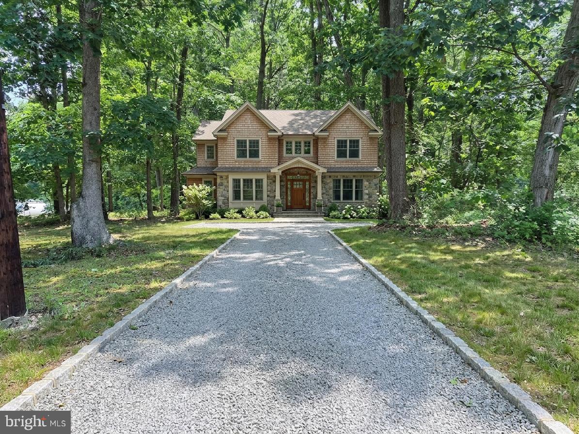 0 JONES LANE