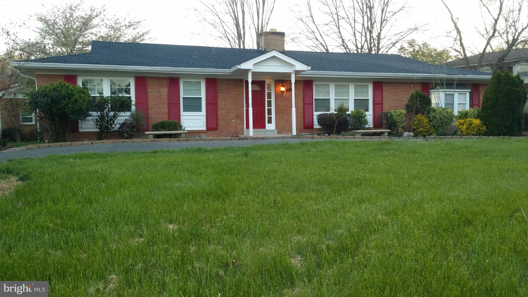 TANTALLON SQUARE - Residential