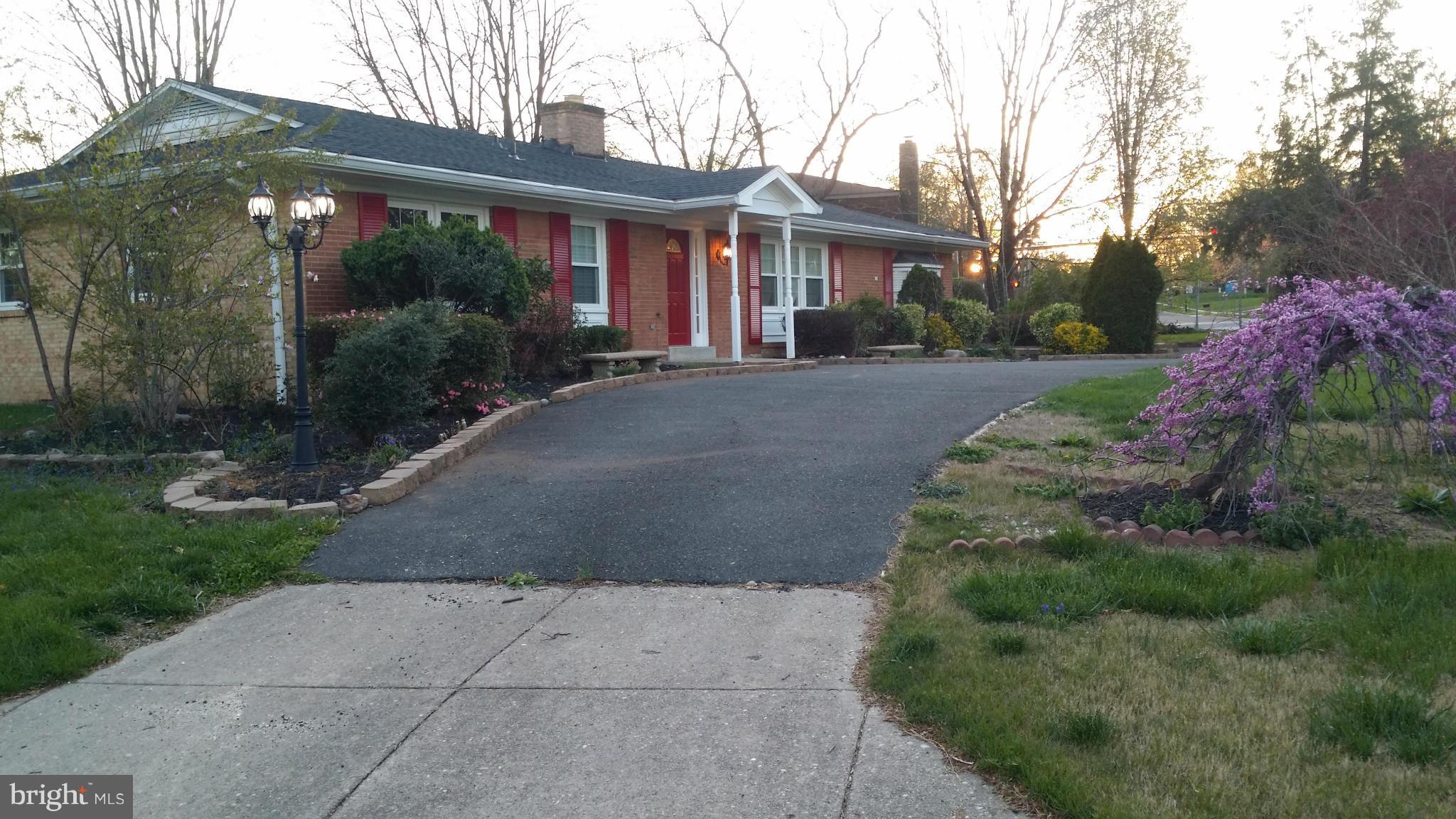 TANTALLON SQUARE - Residential