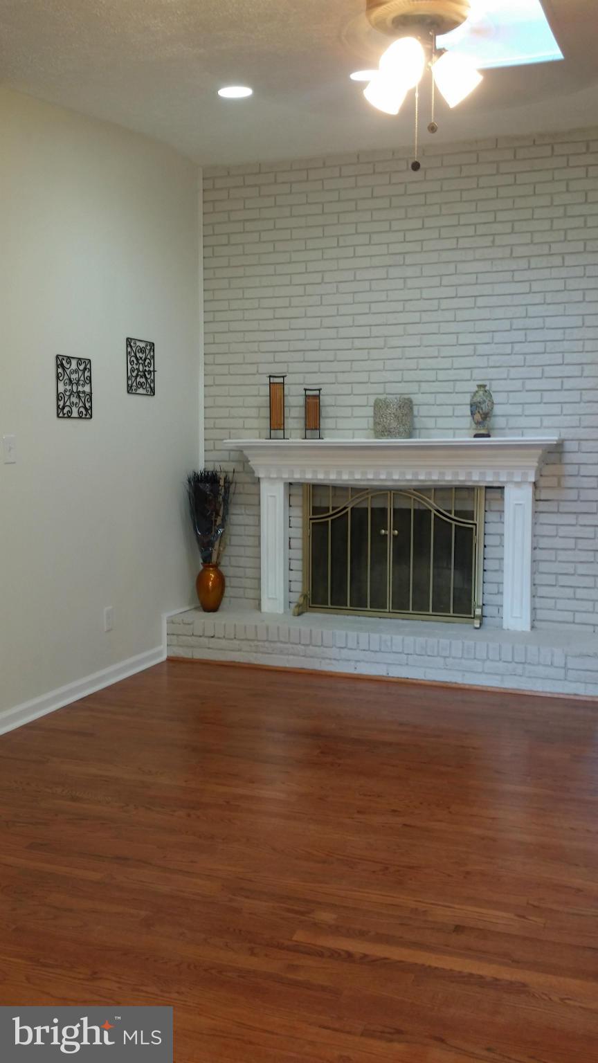 TANTALLON SQUARE - Residential