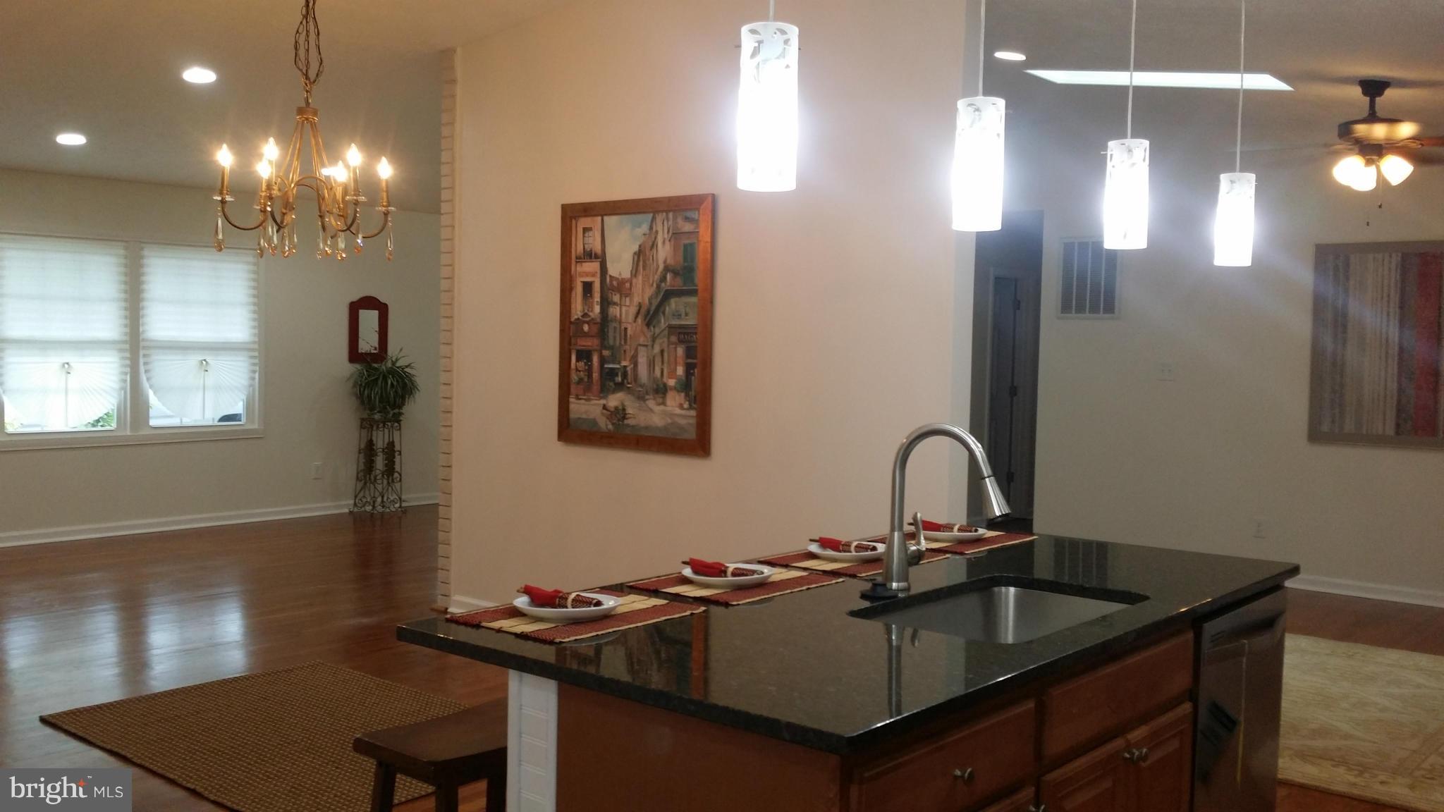 TANTALLON SQUARE - Residential