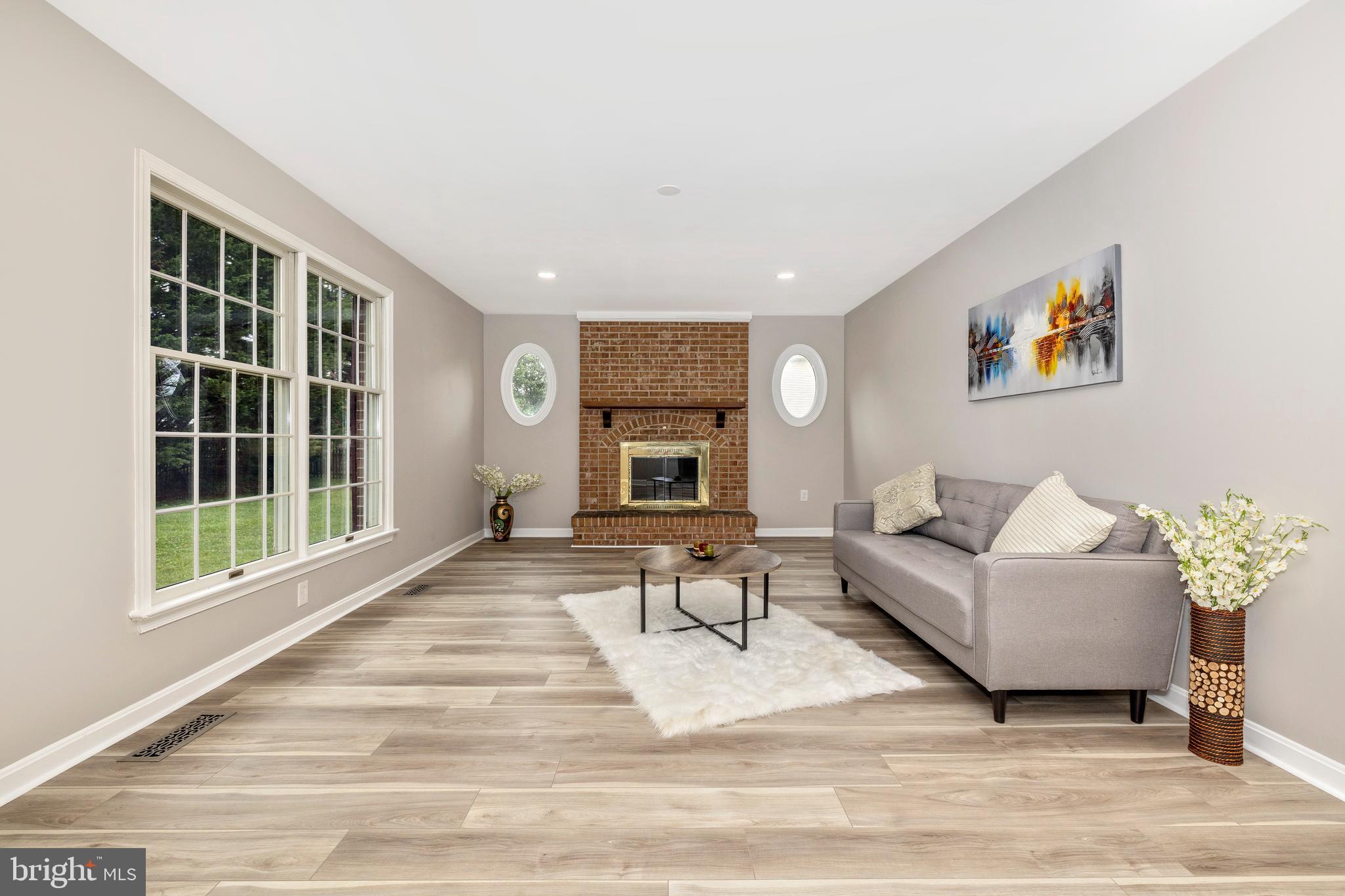 DEERFIELD - Residential