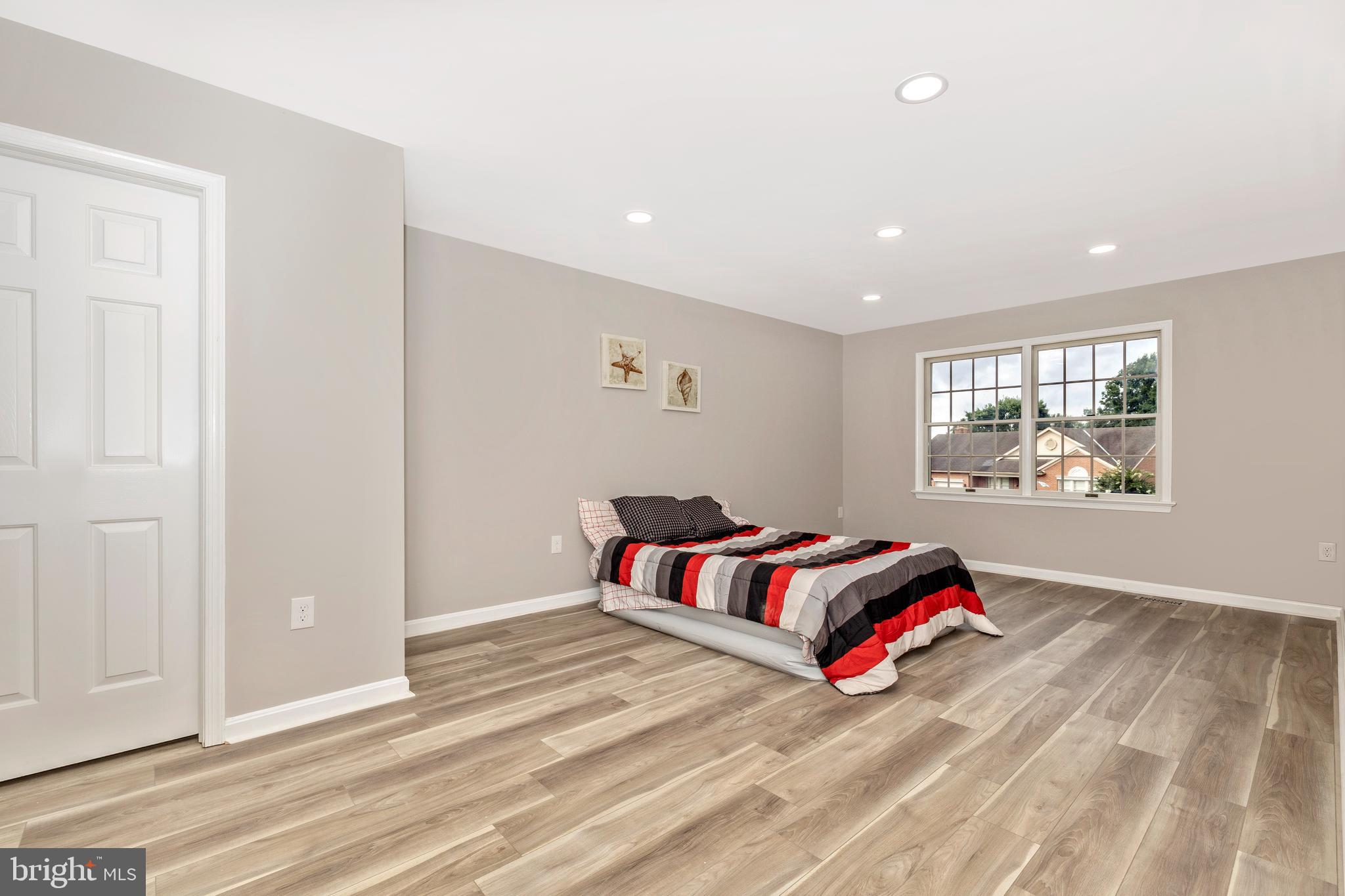 DEERFIELD - Residential