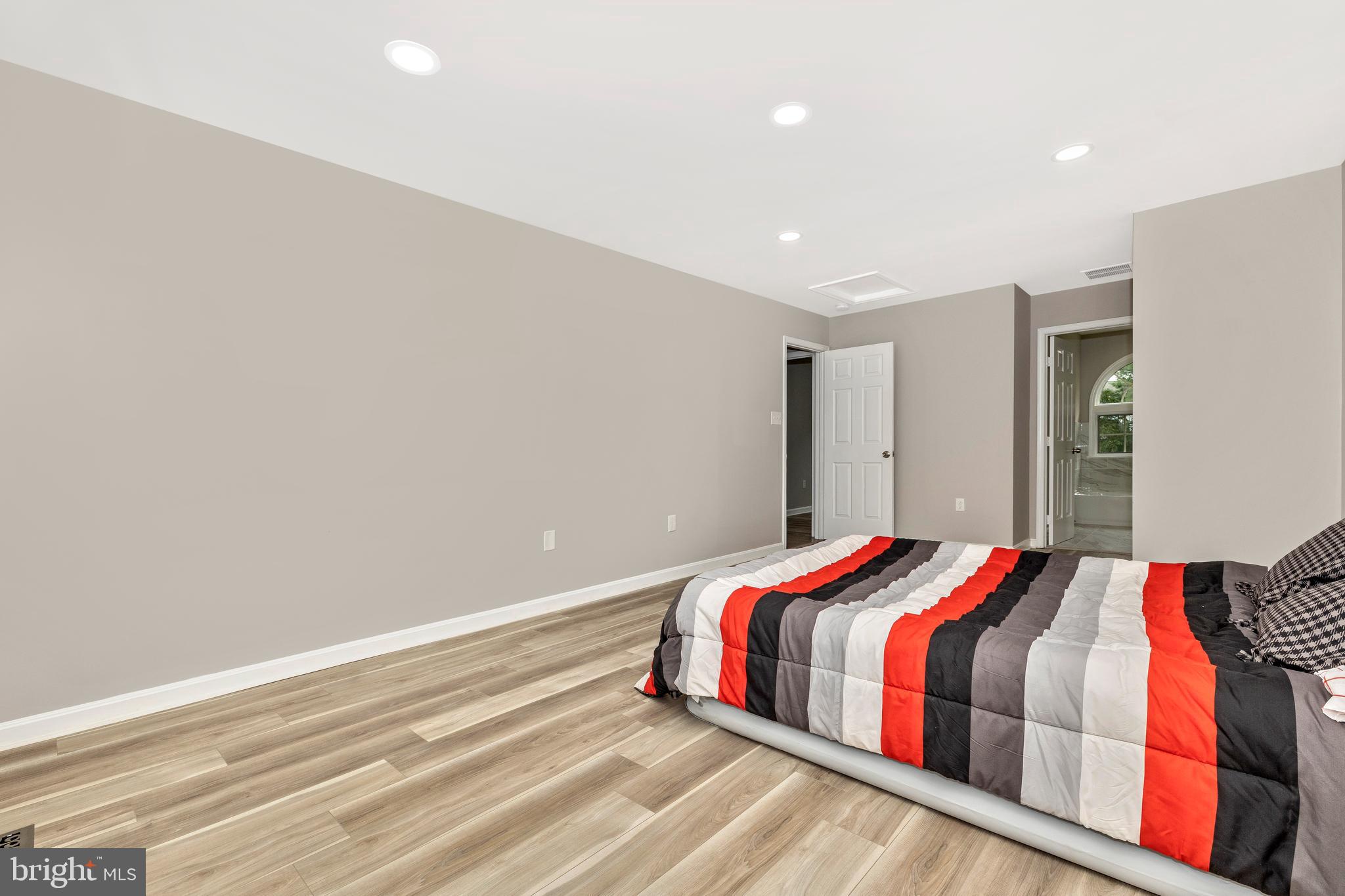 DEERFIELD - Residential