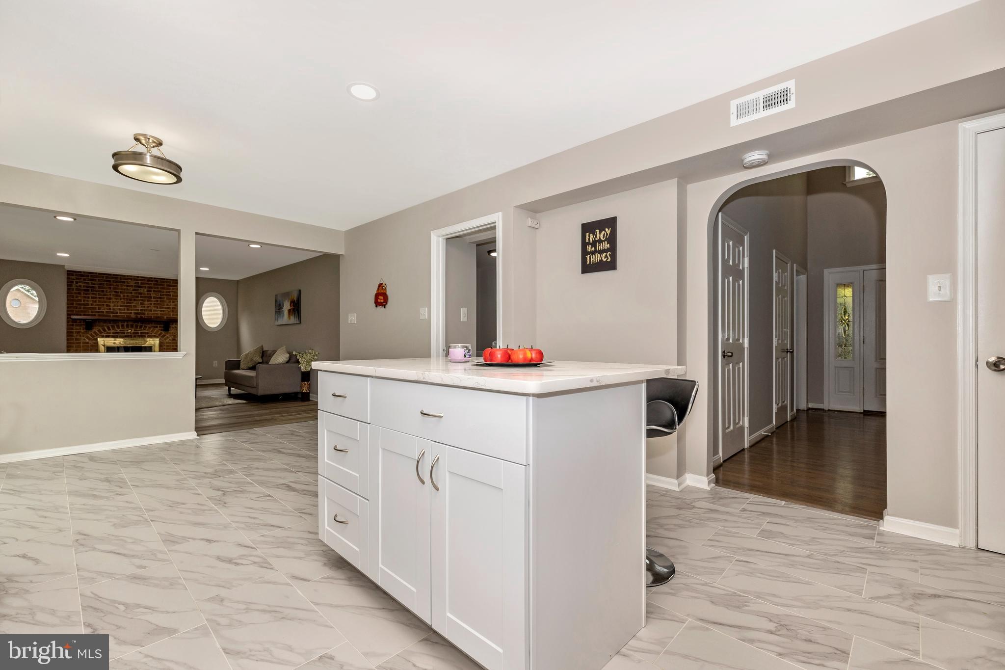 DEERFIELD - Residential