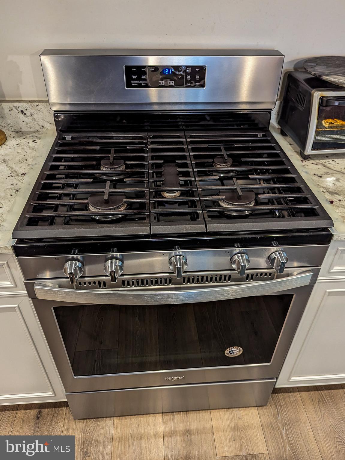 POTOMAC SHORES - Residential Lease