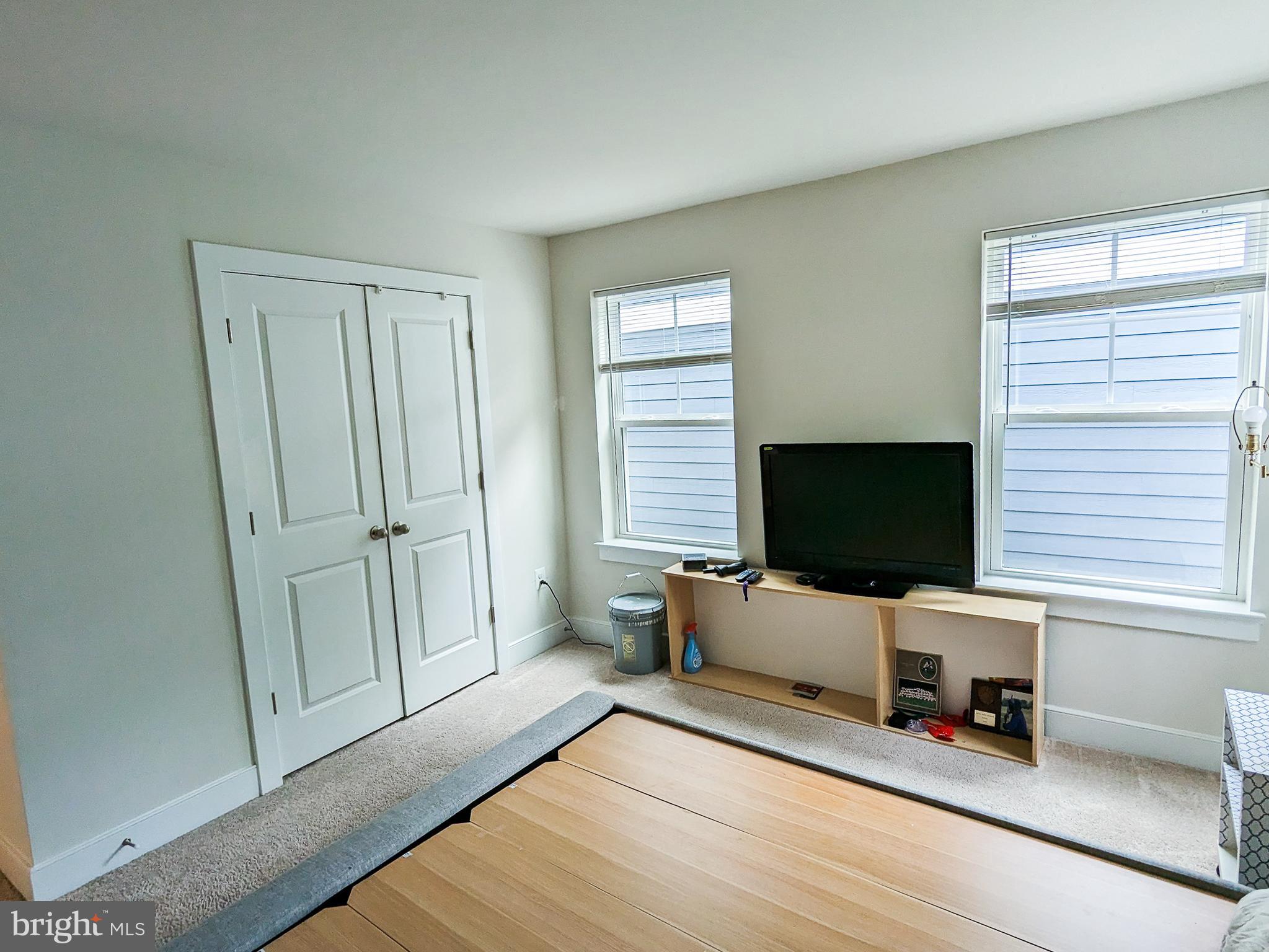 POTOMAC SHORES - Residential Lease