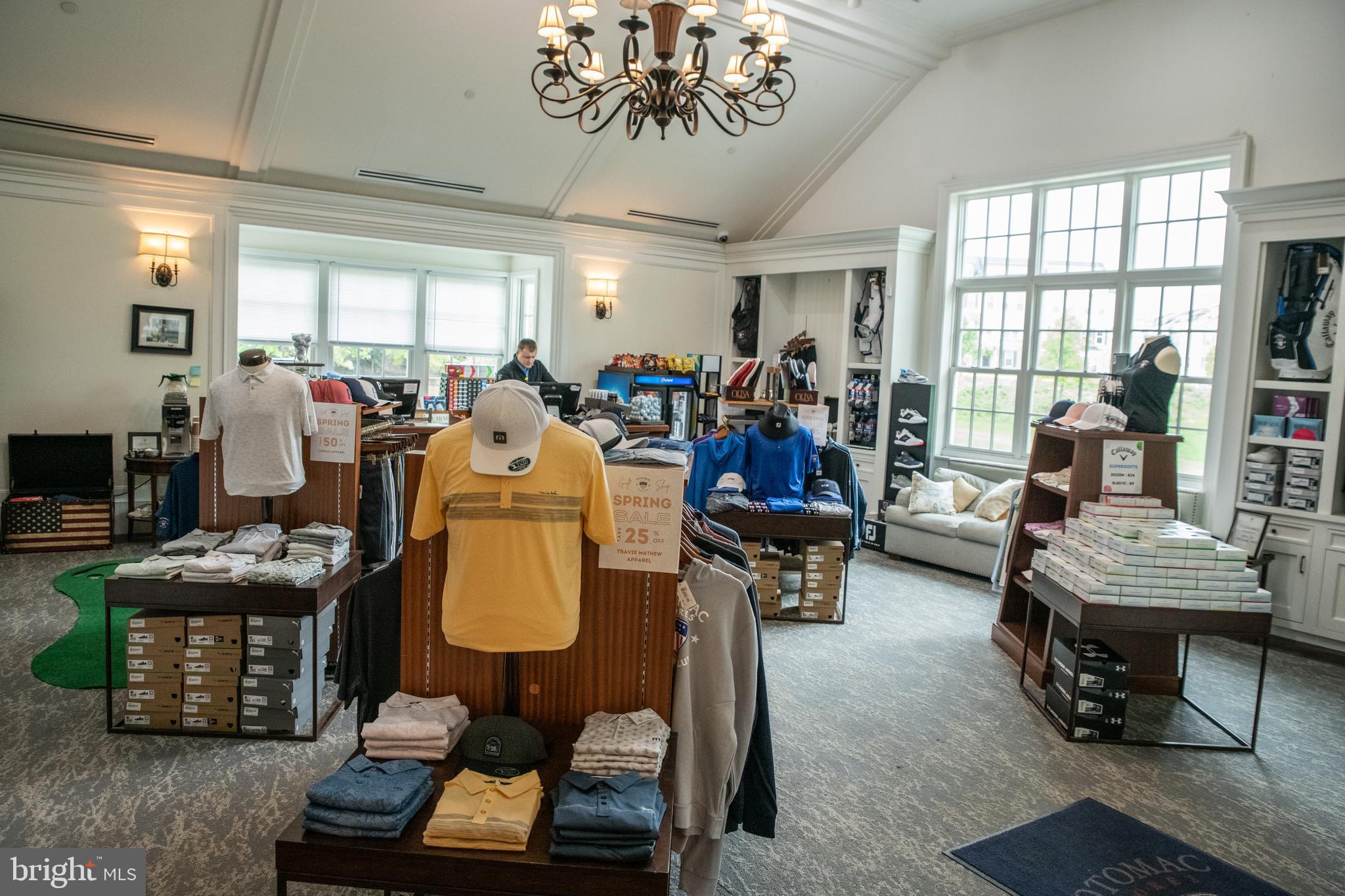 POTOMAC SHORES - Residential Lease