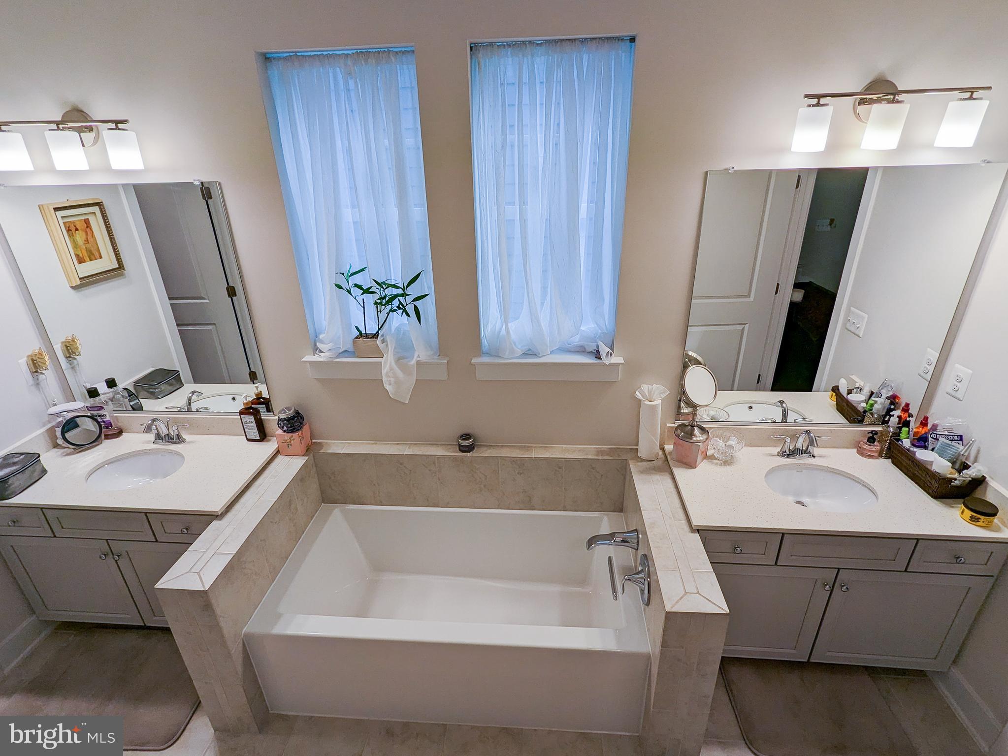 POTOMAC SHORES - Residential Lease