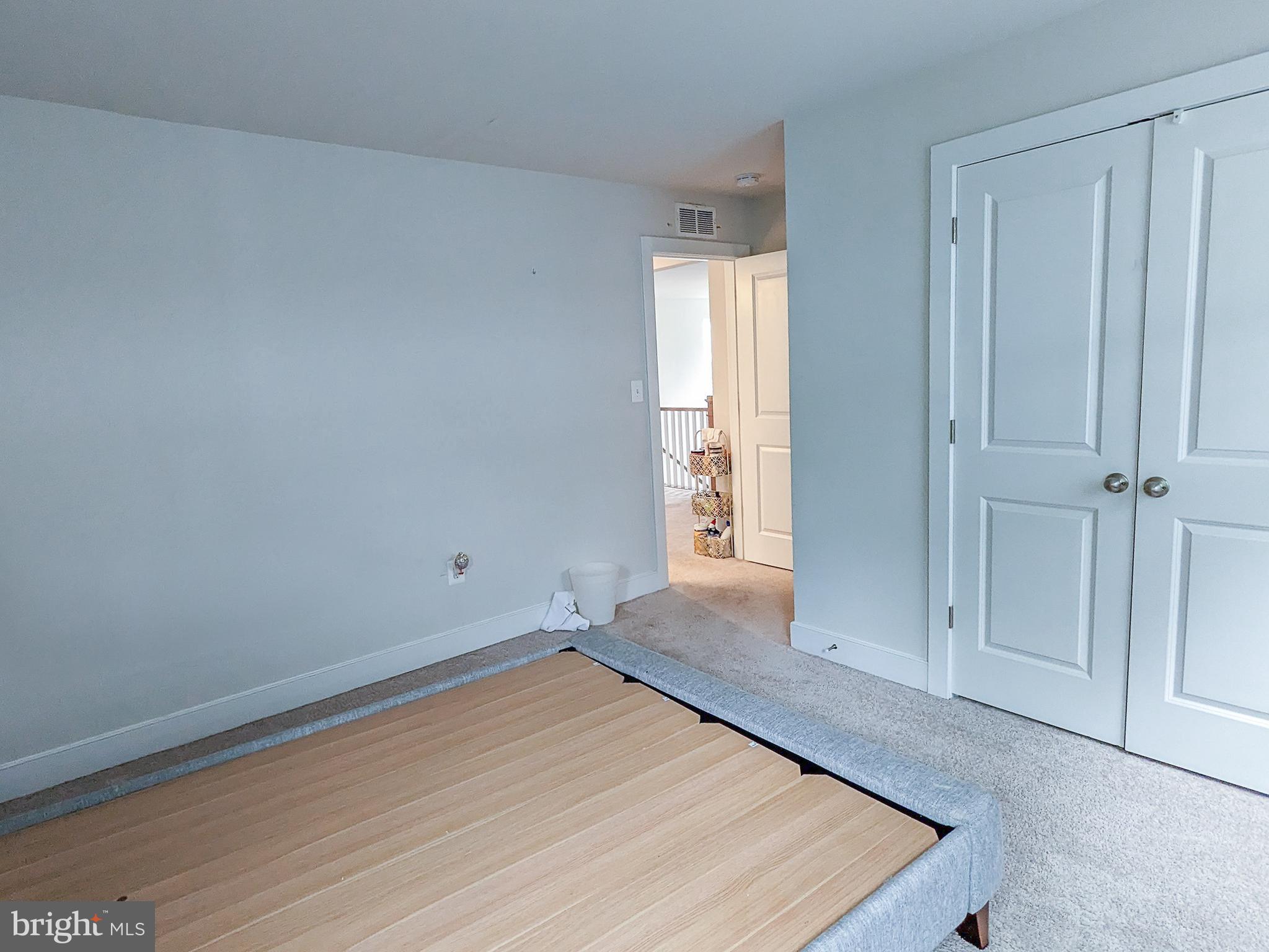 POTOMAC SHORES - Residential Lease