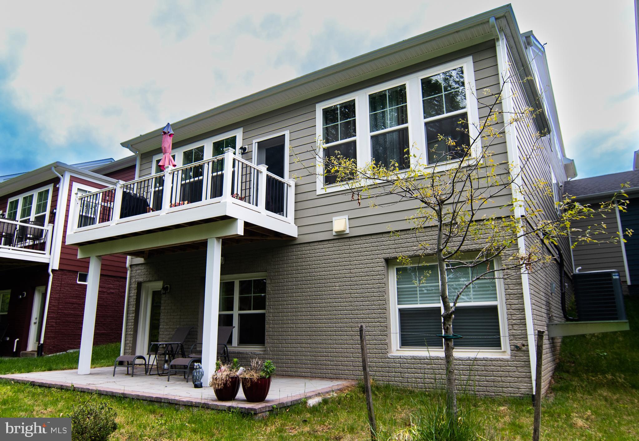 POTOMAC SHORES - Residential Lease