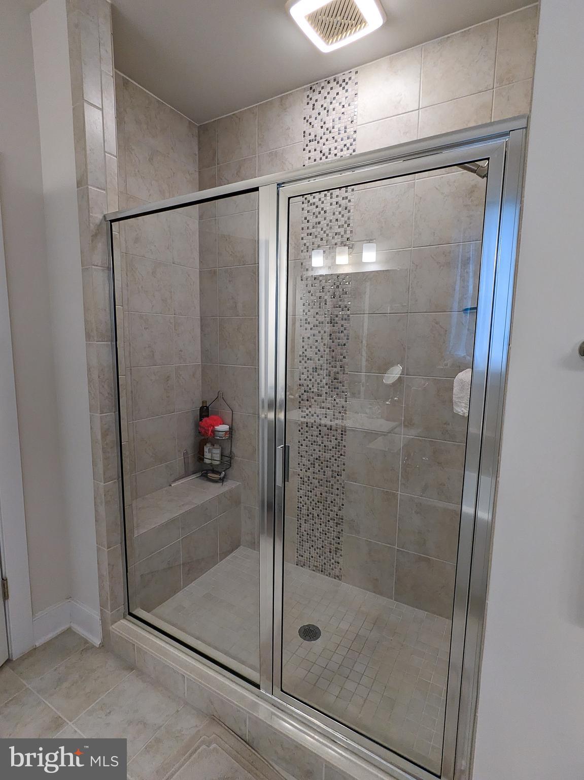 POTOMAC SHORES - Residential Lease