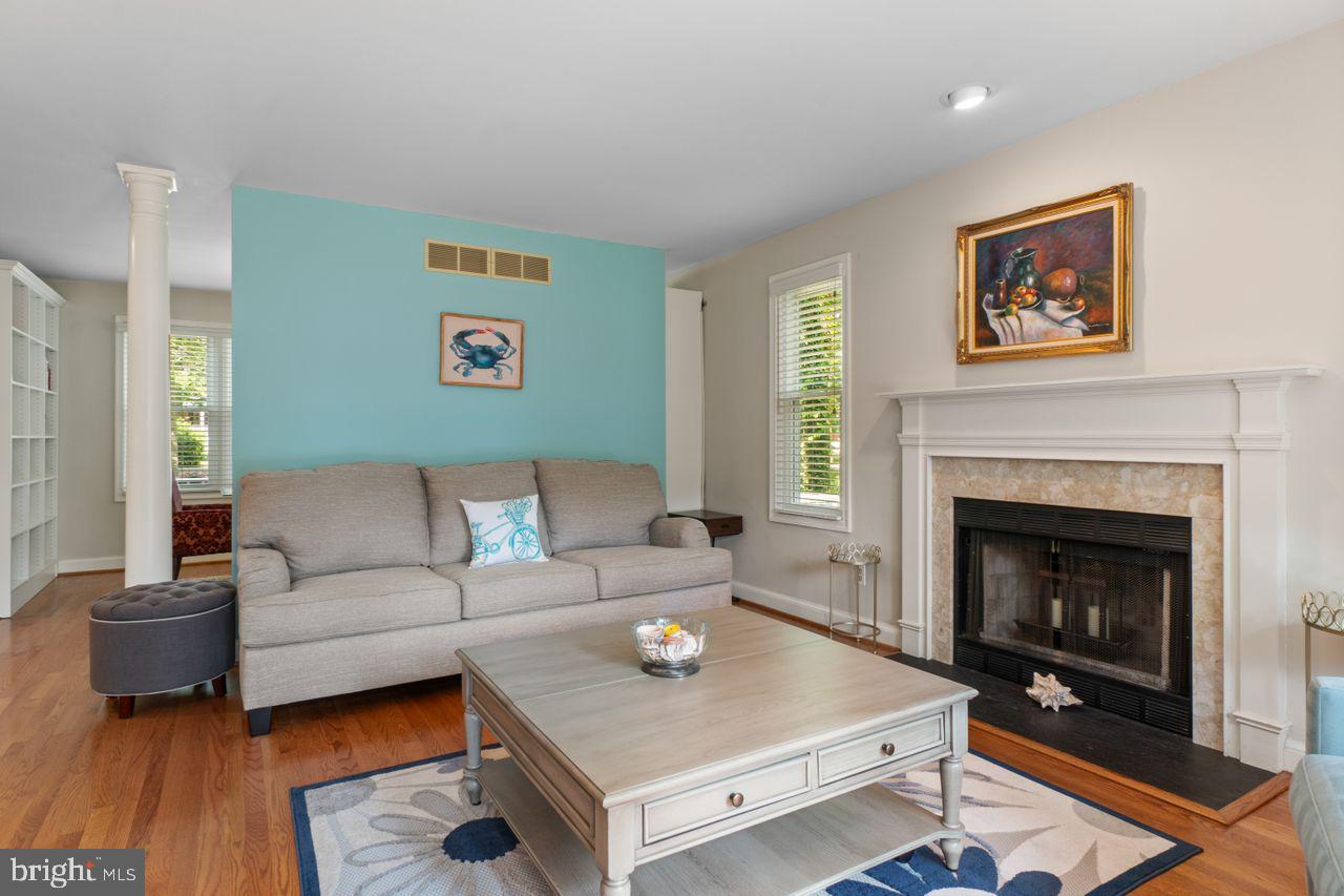 ARUNDEL ON THE BAY - Residential