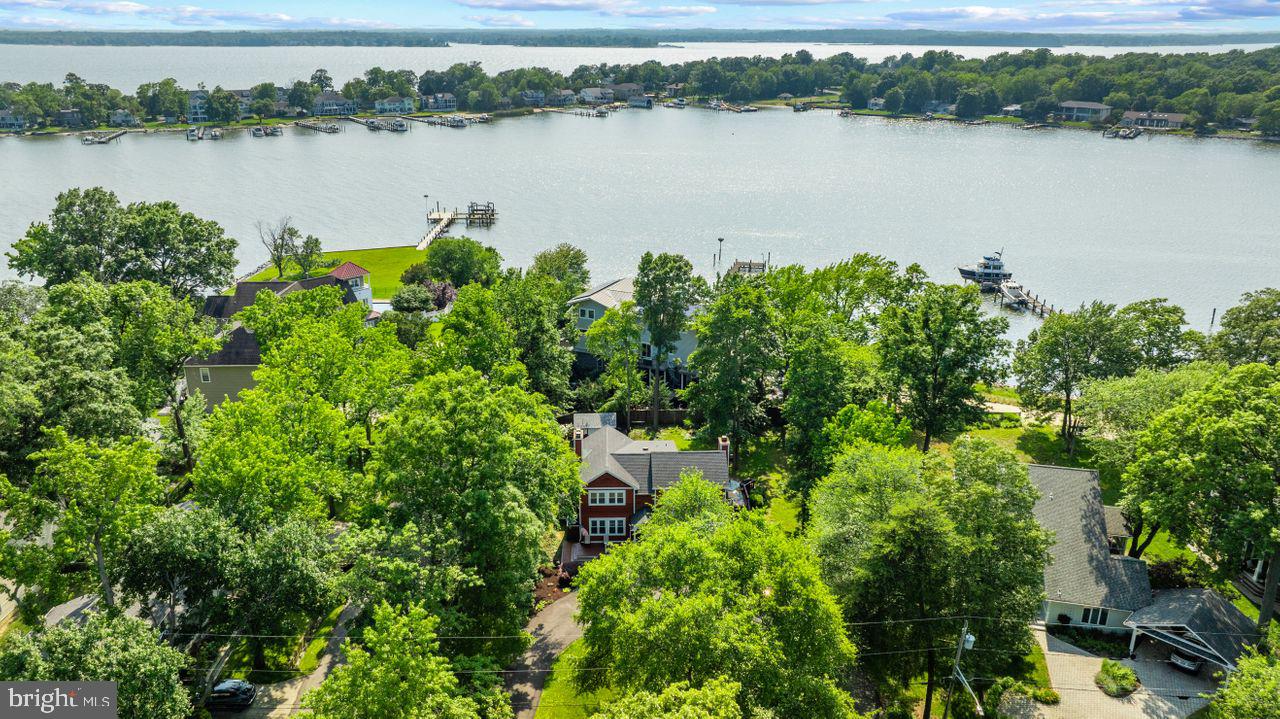 ARUNDEL ON THE BAY - Residential