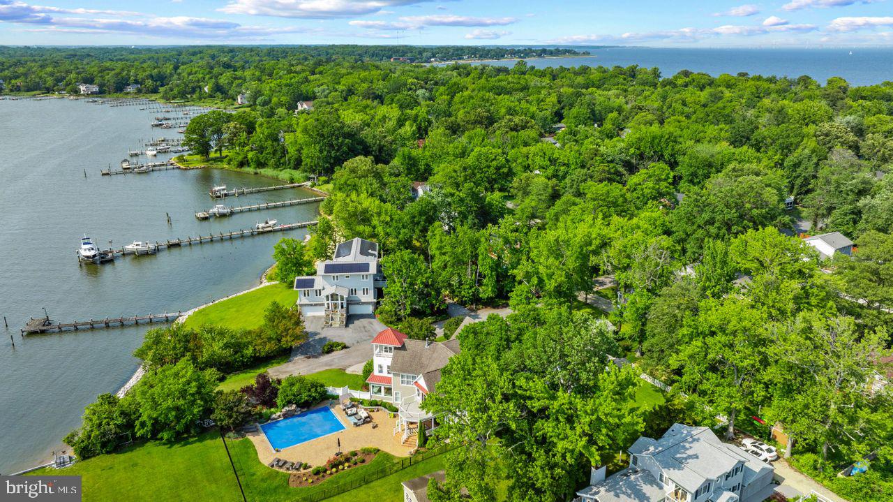 ARUNDEL ON THE BAY - Residential