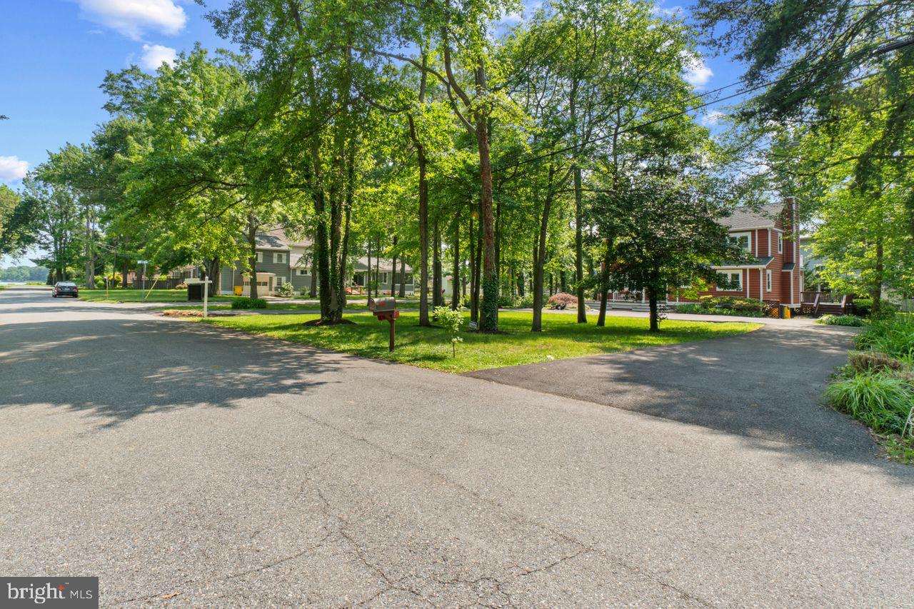 ARUNDEL ON THE BAY - Residential