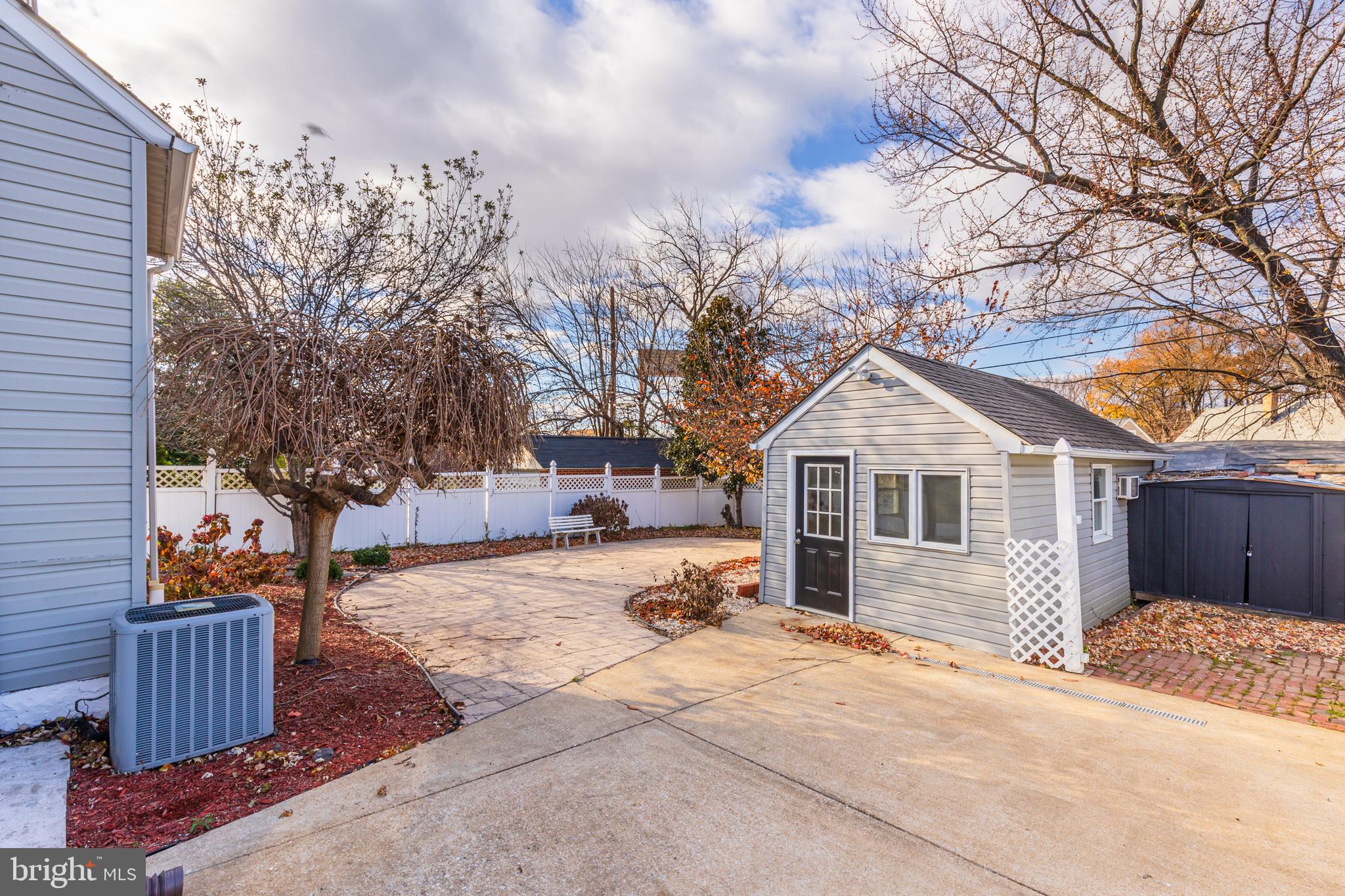 GRACELAND PARK - Residential