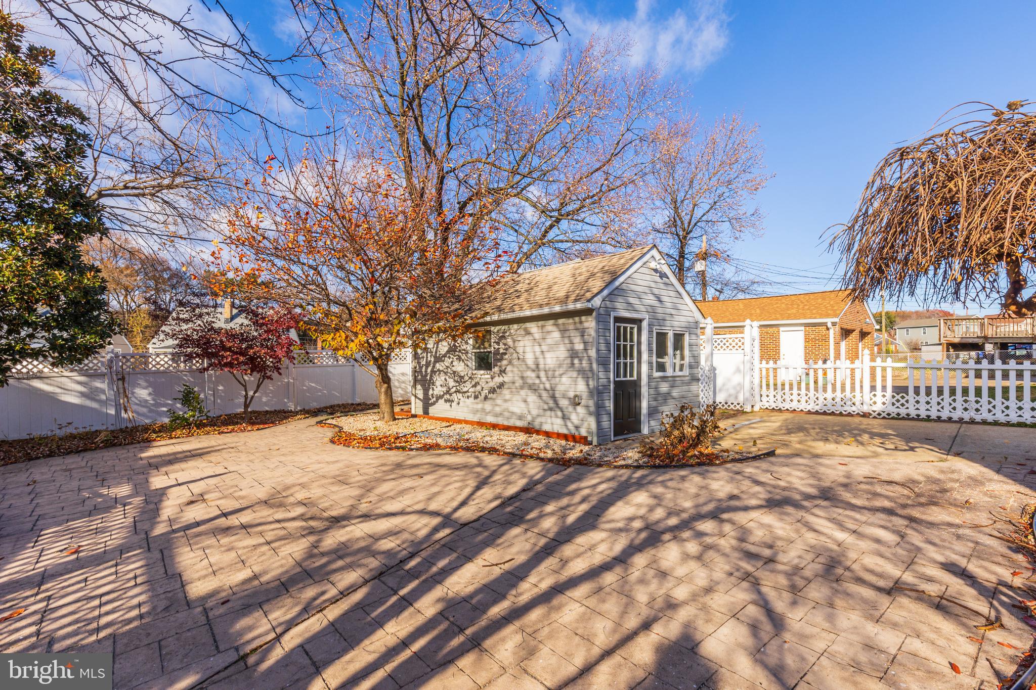 GRACELAND PARK - Residential
