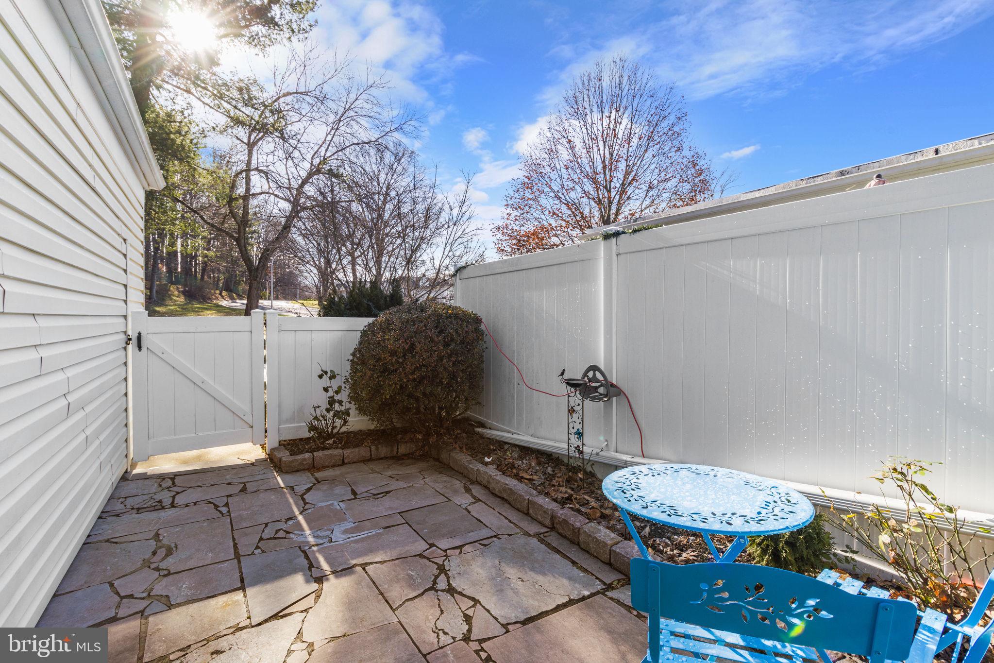 ROSSMOOR MUTUAL #10 - Residential