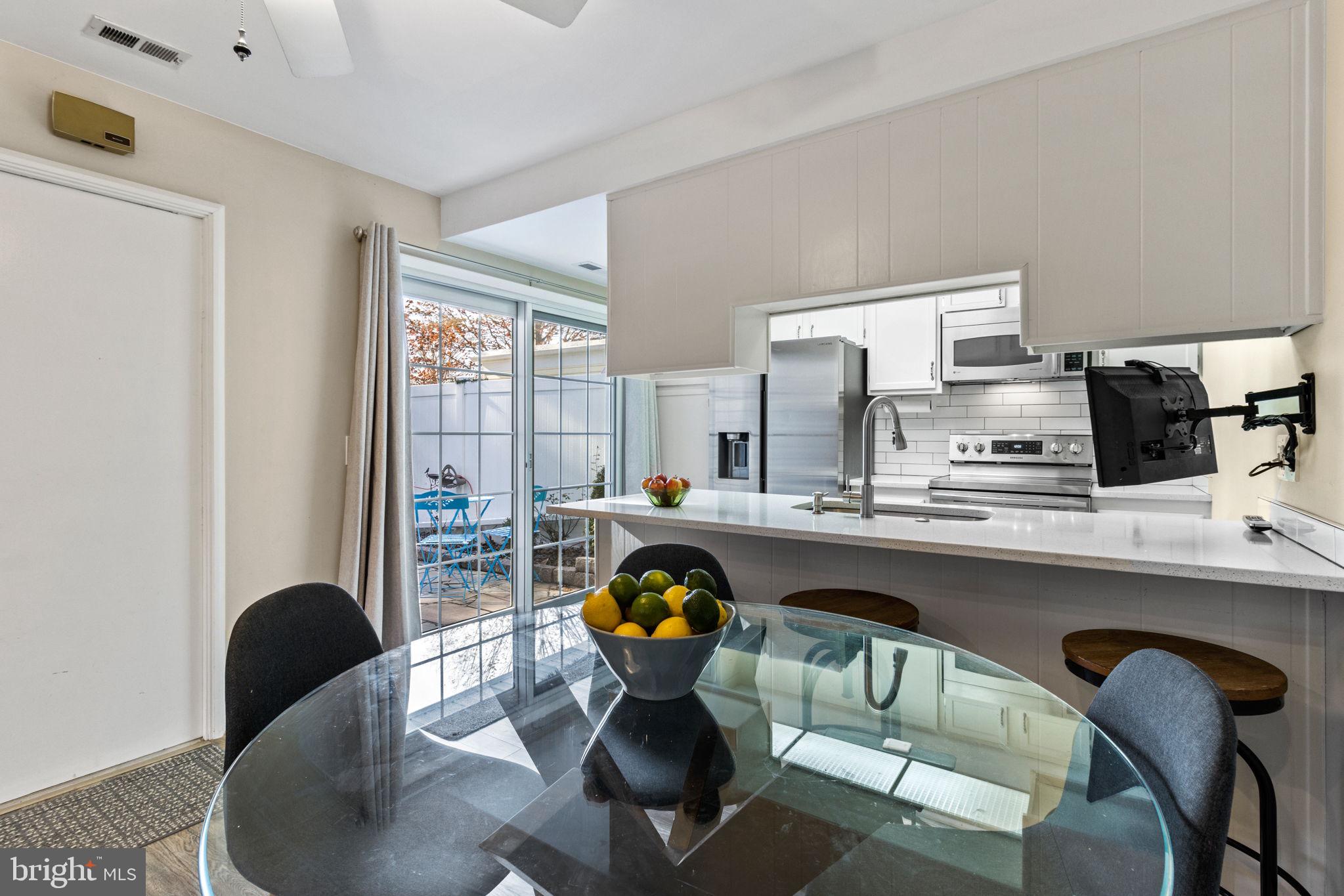 ROSSMOOR MUTUAL #10 - Residential