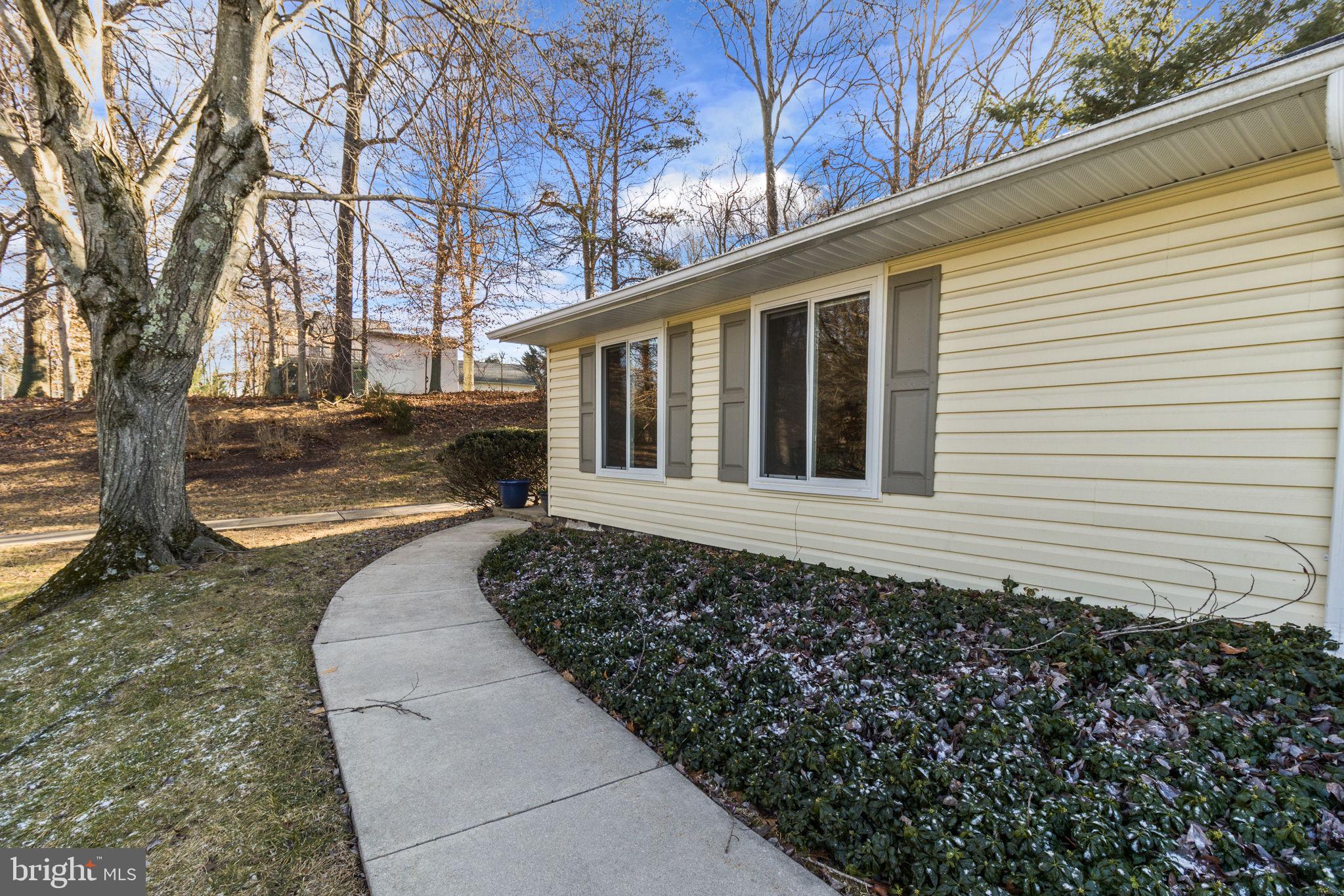 ROSSMOOR MUTUAL #10 - Residential