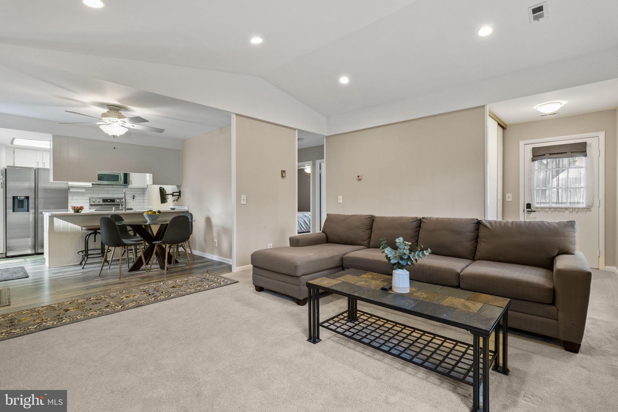 ROSSMOOR MUTUAL #10 - Residential