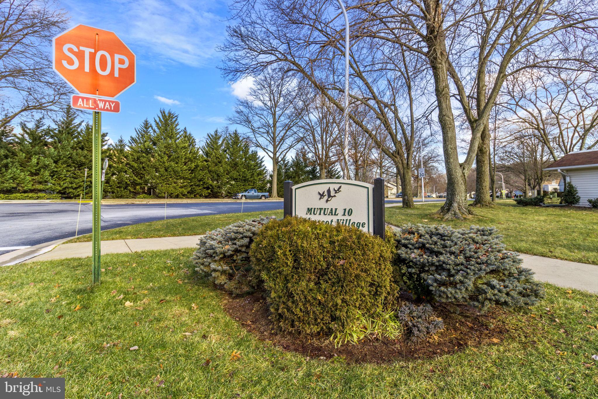 ROSSMOOR MUTUAL #10 - Residential