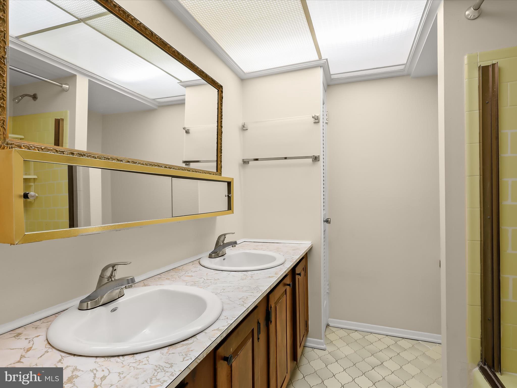 COACHFORD - Residential