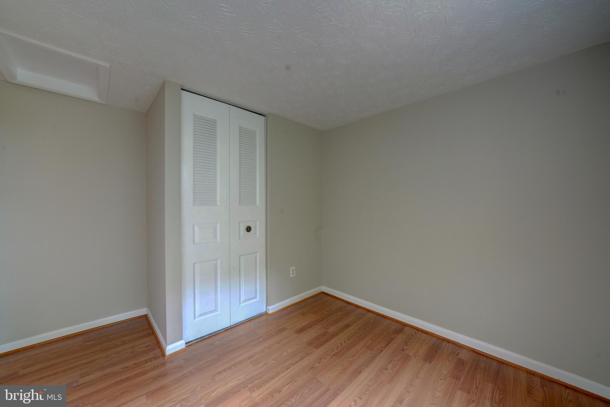 MURRAY HILL - Residential Lease