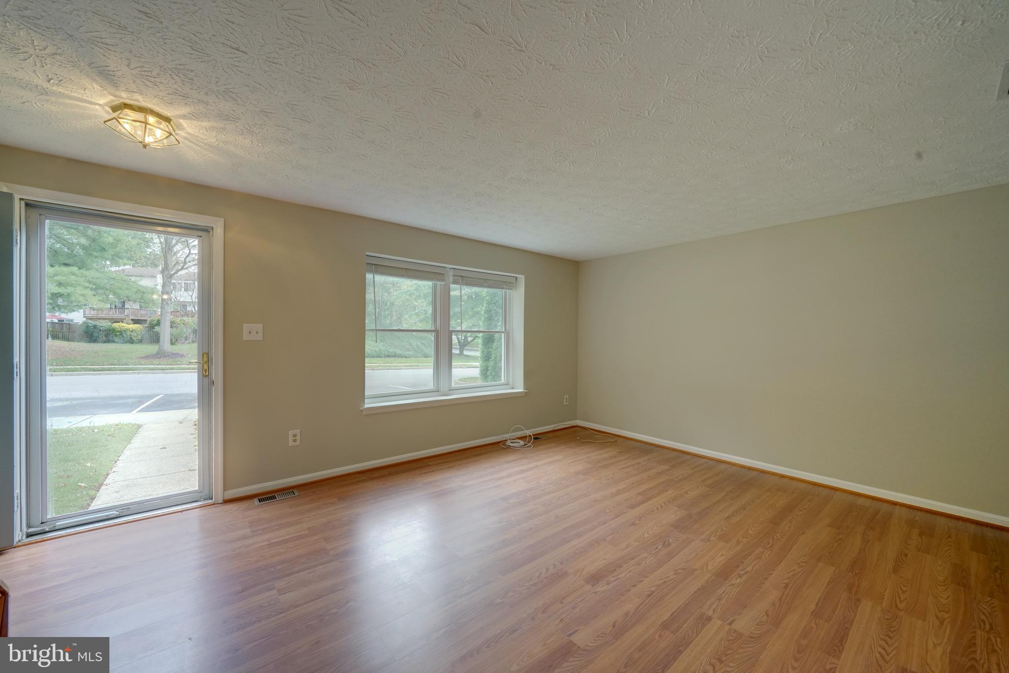 MURRAY HILL - Residential Lease