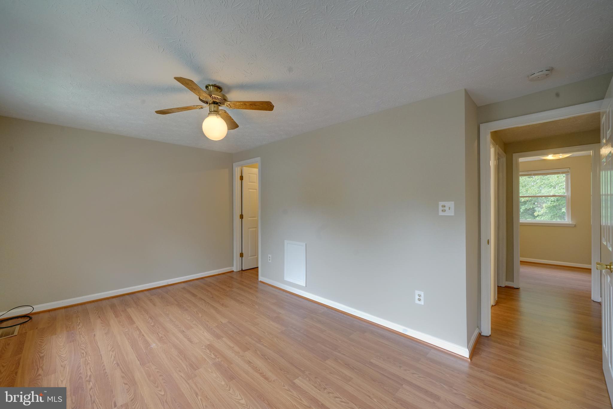 MURRAY HILL - Residential Lease