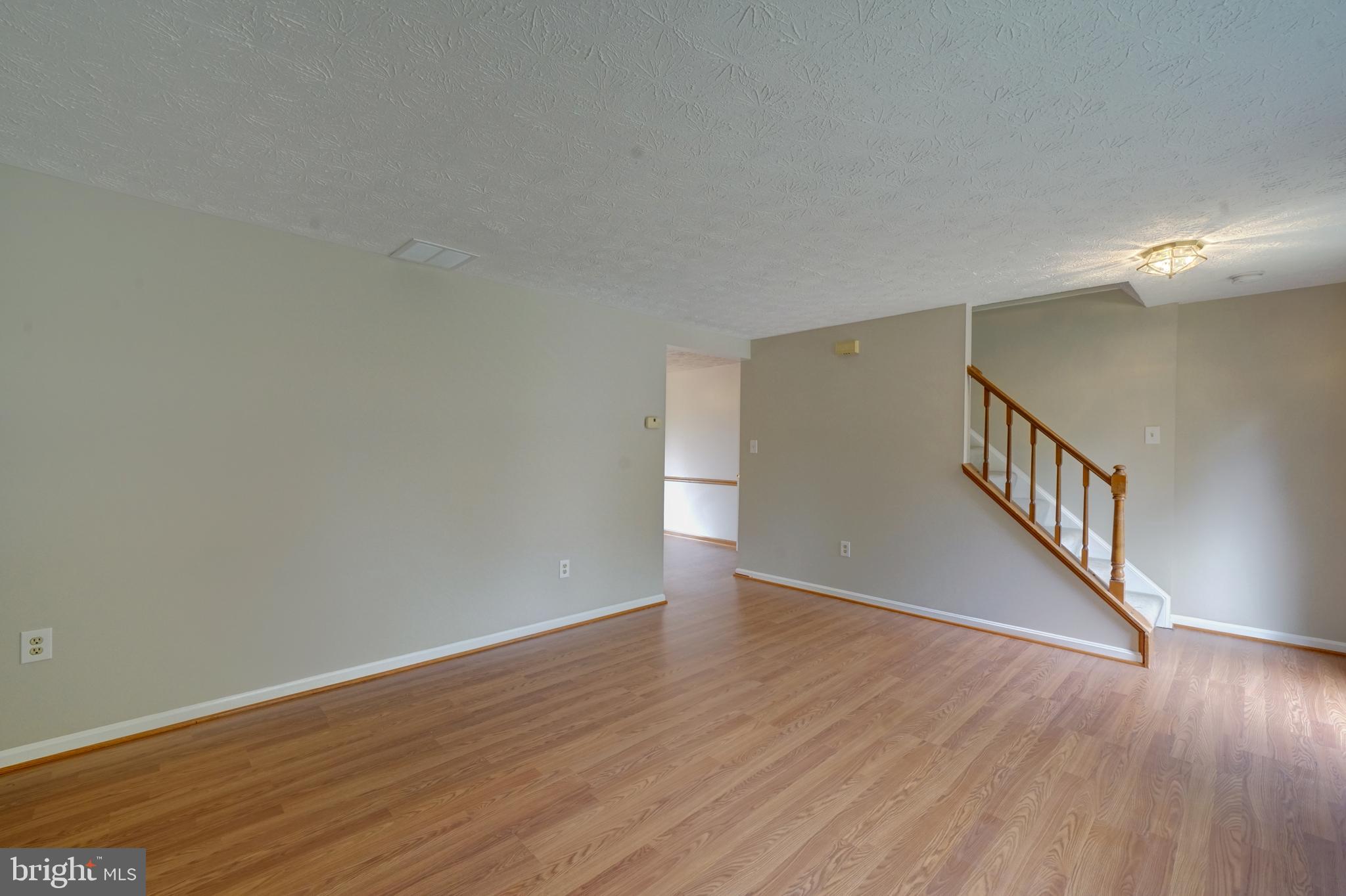 MURRAY HILL - Residential Lease