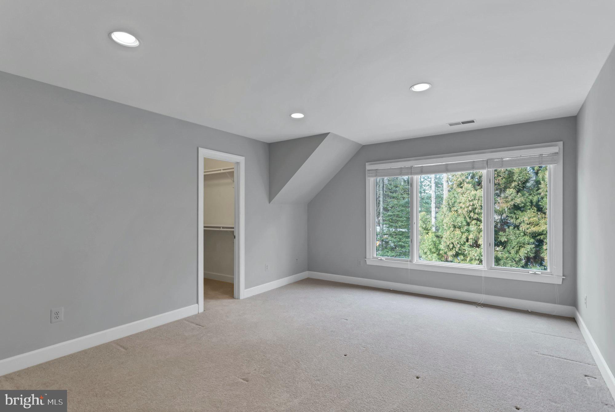 ESTATES AT LONGWOOD - Residential