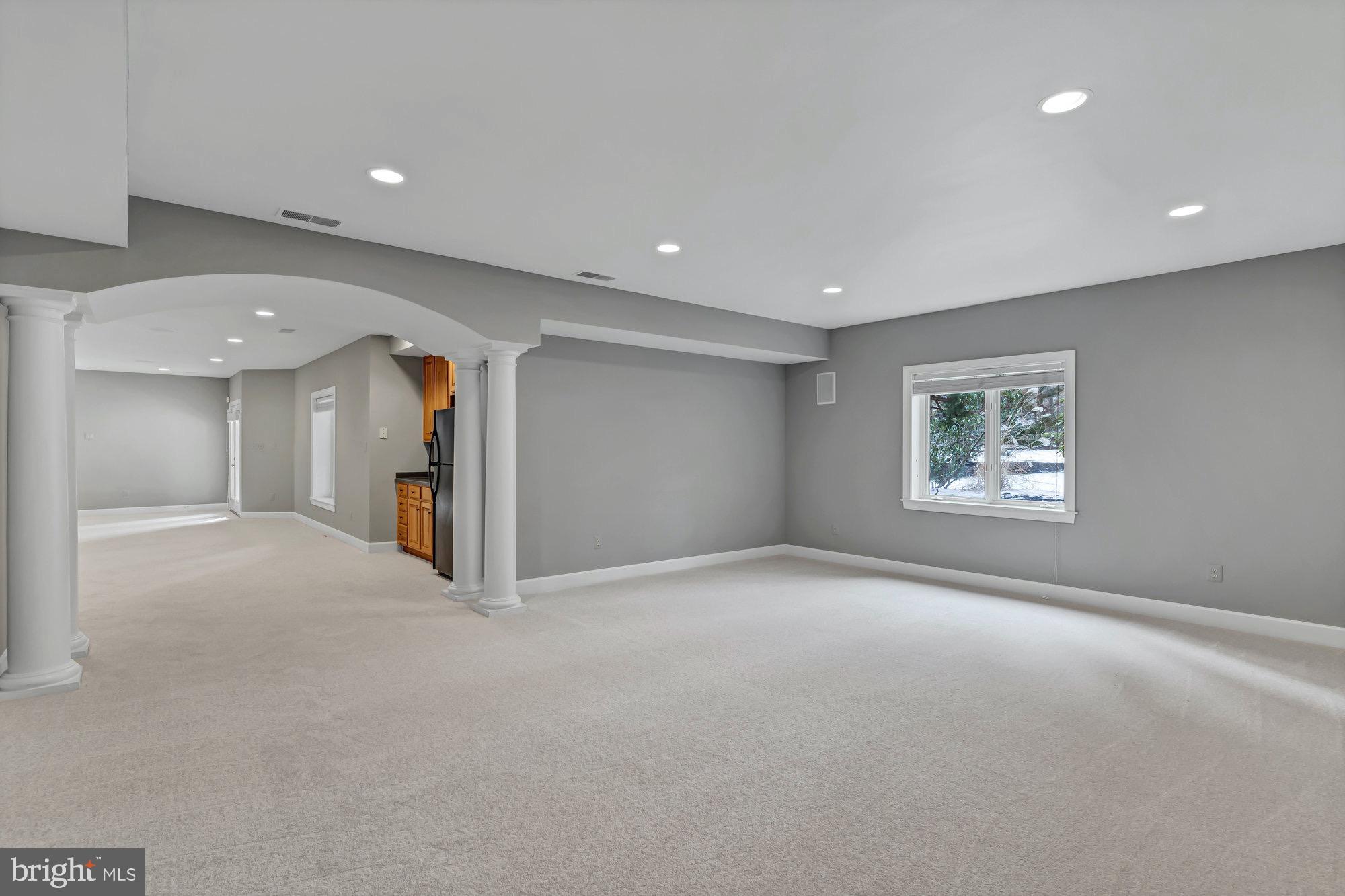 ESTATES AT LONGWOOD - Residential