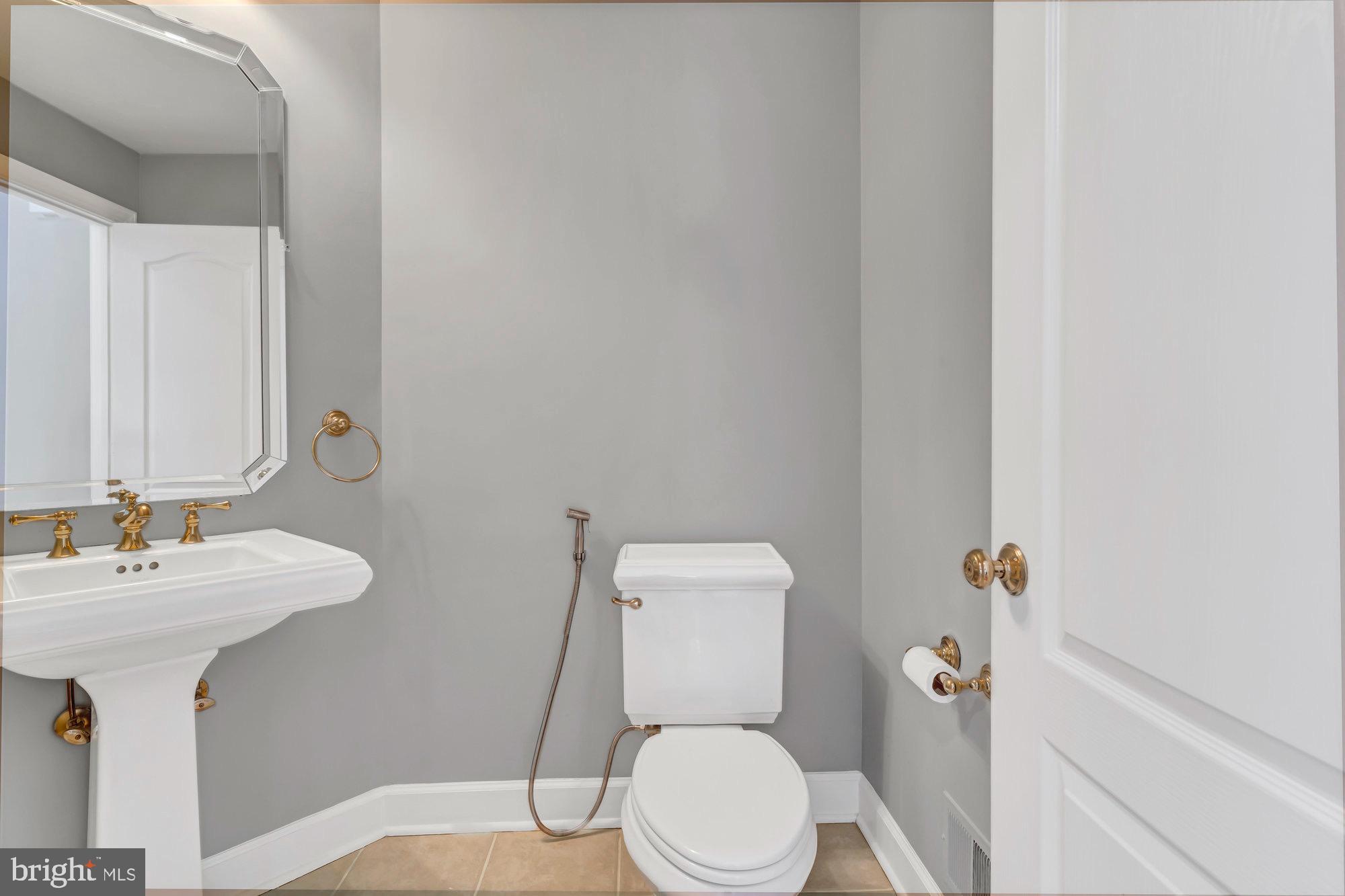 ESTATES AT LONGWOOD - Residential