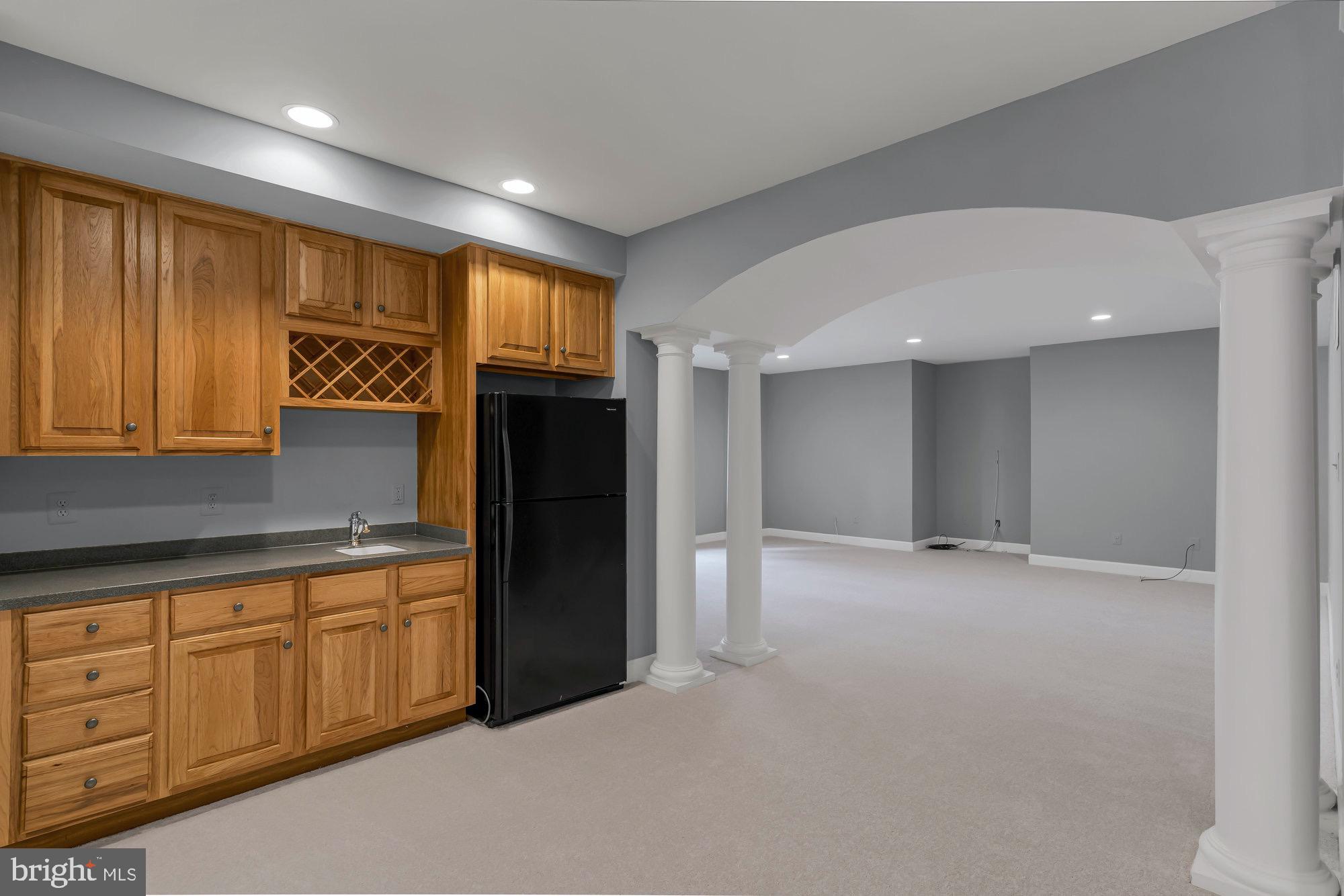 ESTATES AT LONGWOOD - Residential