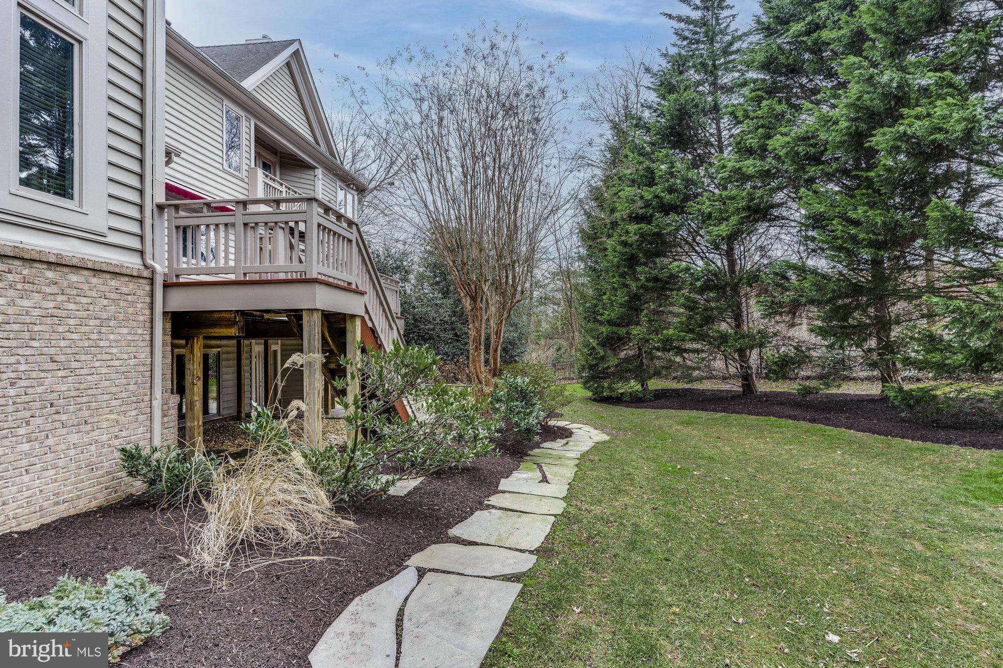 ESTATES AT LONGWOOD - Residential