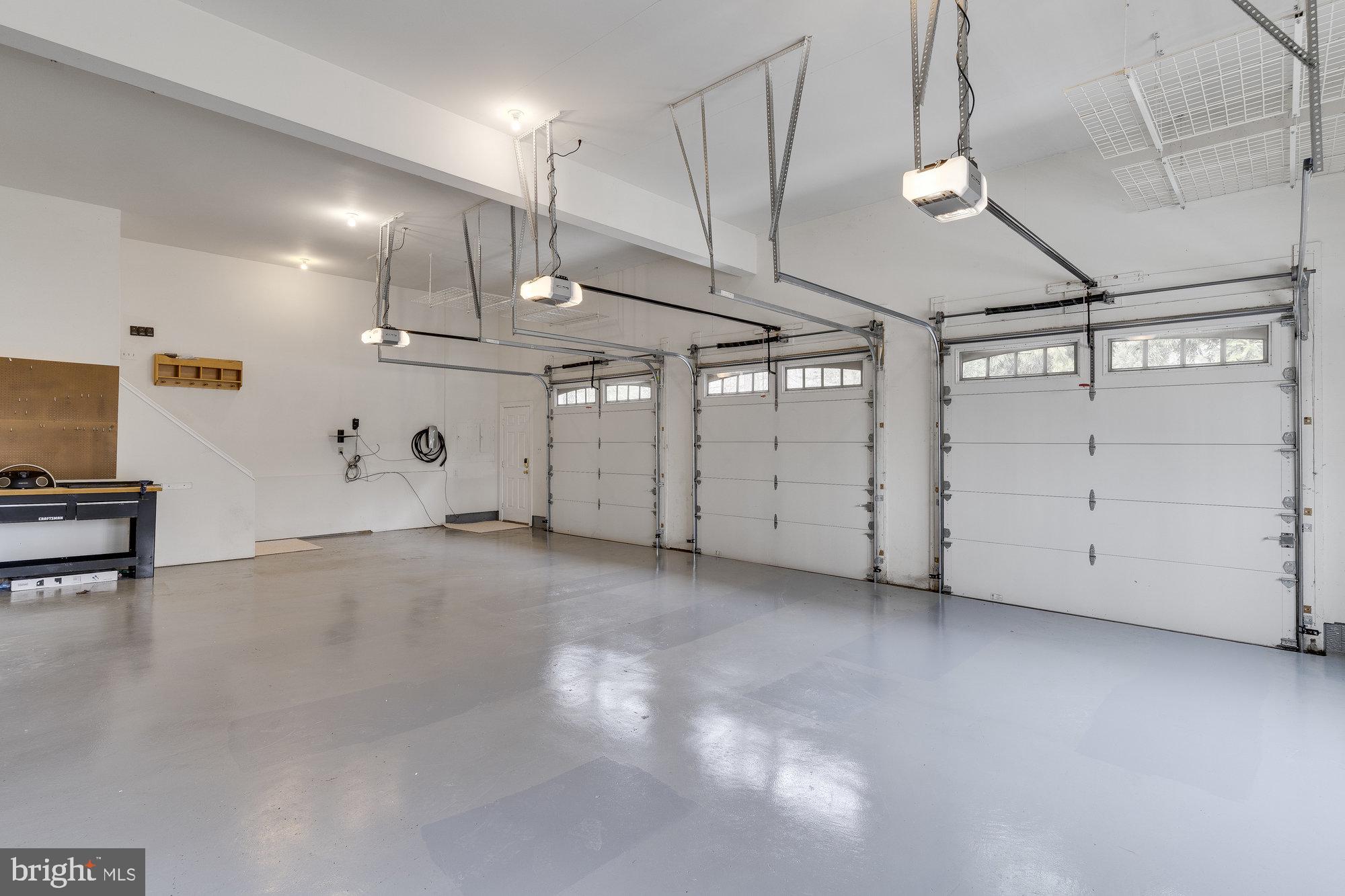 ESTATES AT LONGWOOD - Residential