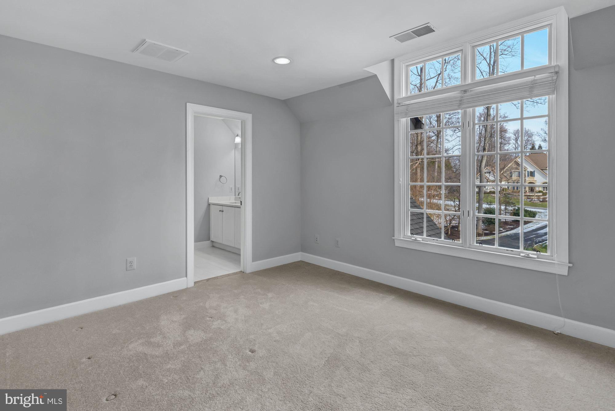 ESTATES AT LONGWOOD - Residential