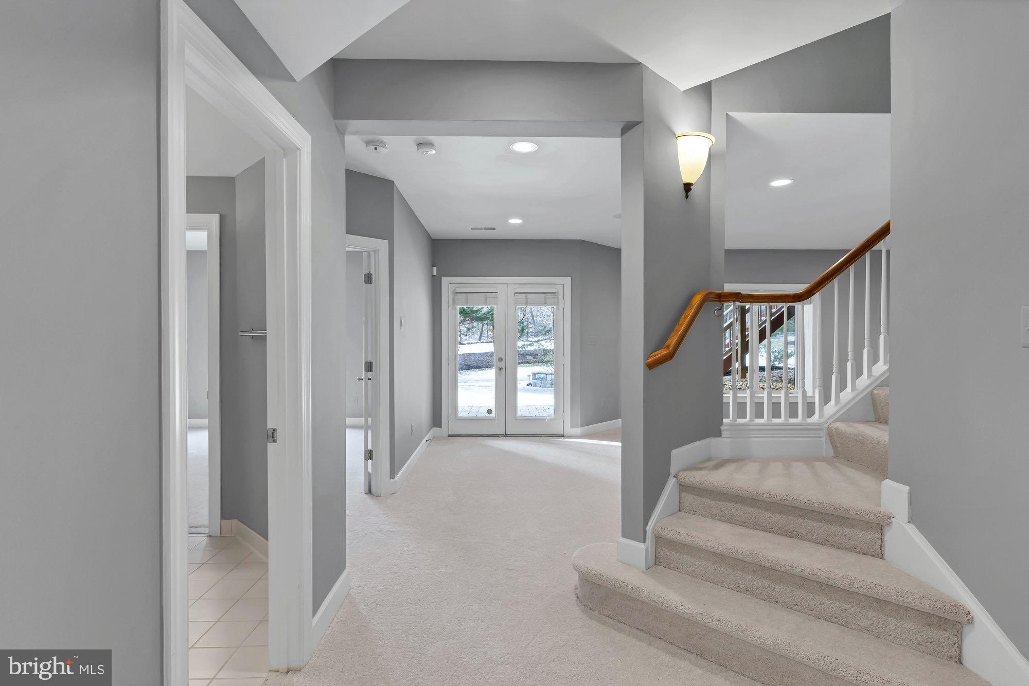 ESTATES AT LONGWOOD - Residential