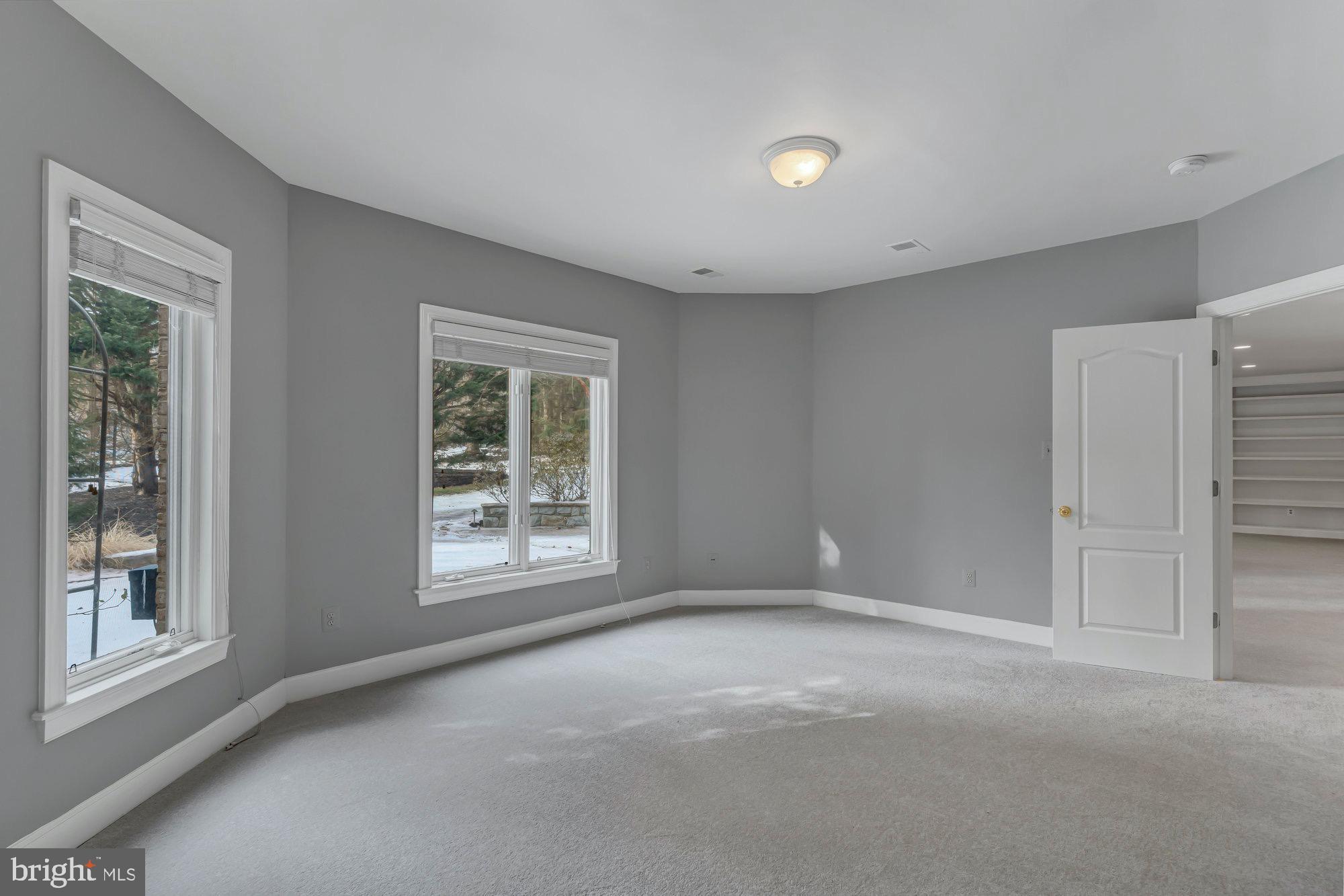 ESTATES AT LONGWOOD - Residential