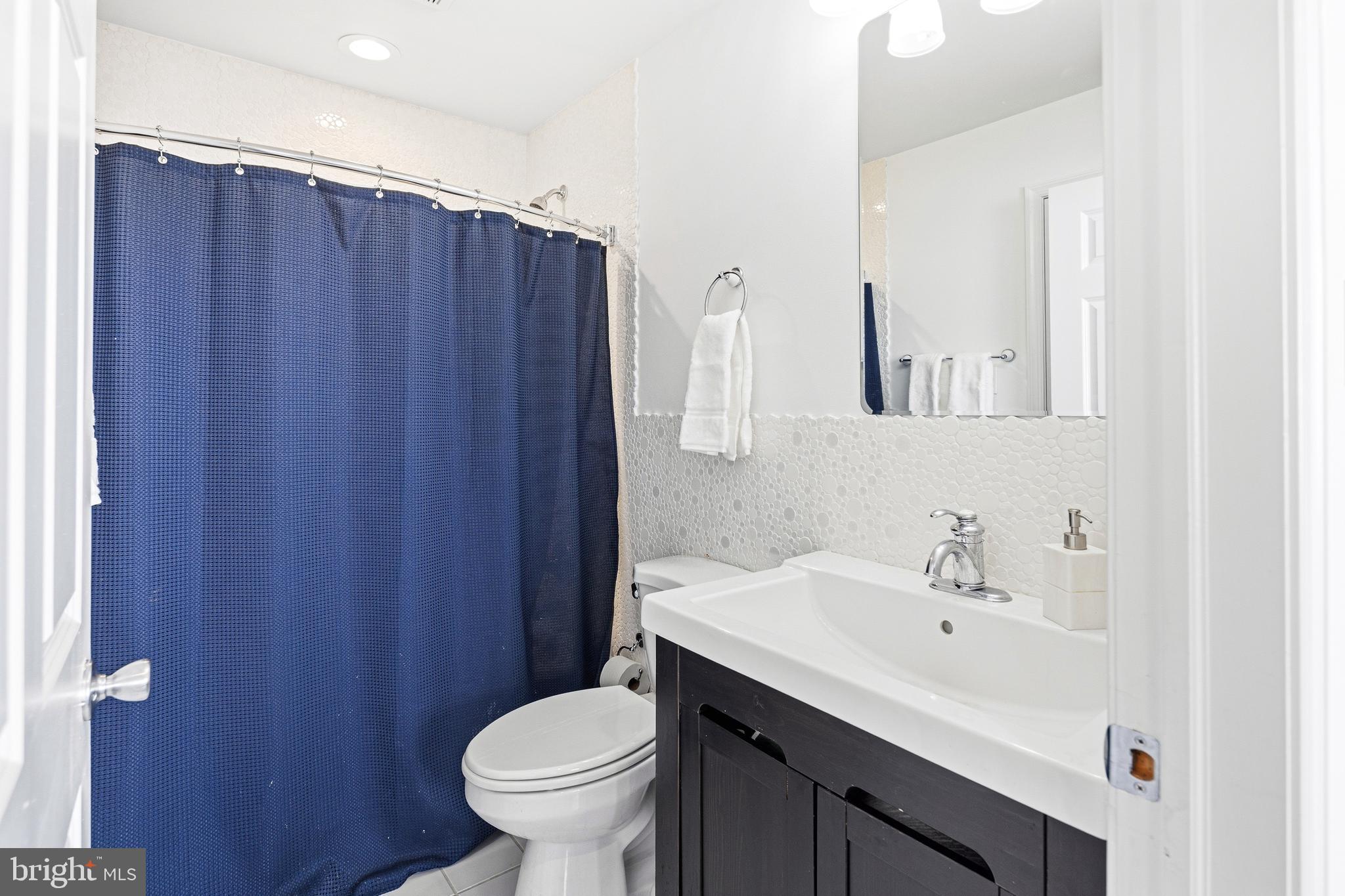 POWELTON VILLAGE - Residential