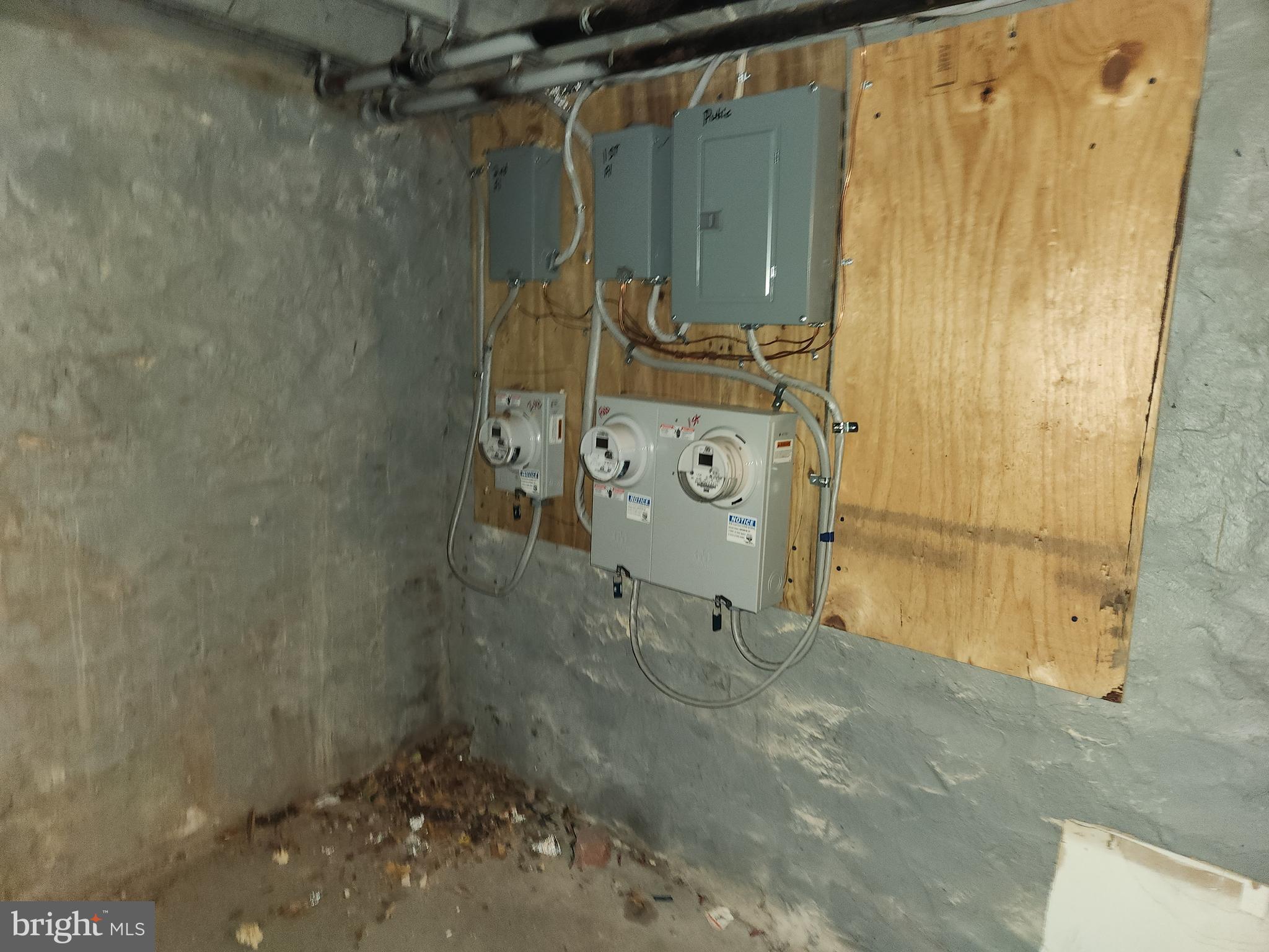 COLDSTREAM HOMESTEAD MONTEBELLO HISTORIC DISTRICT - Residential