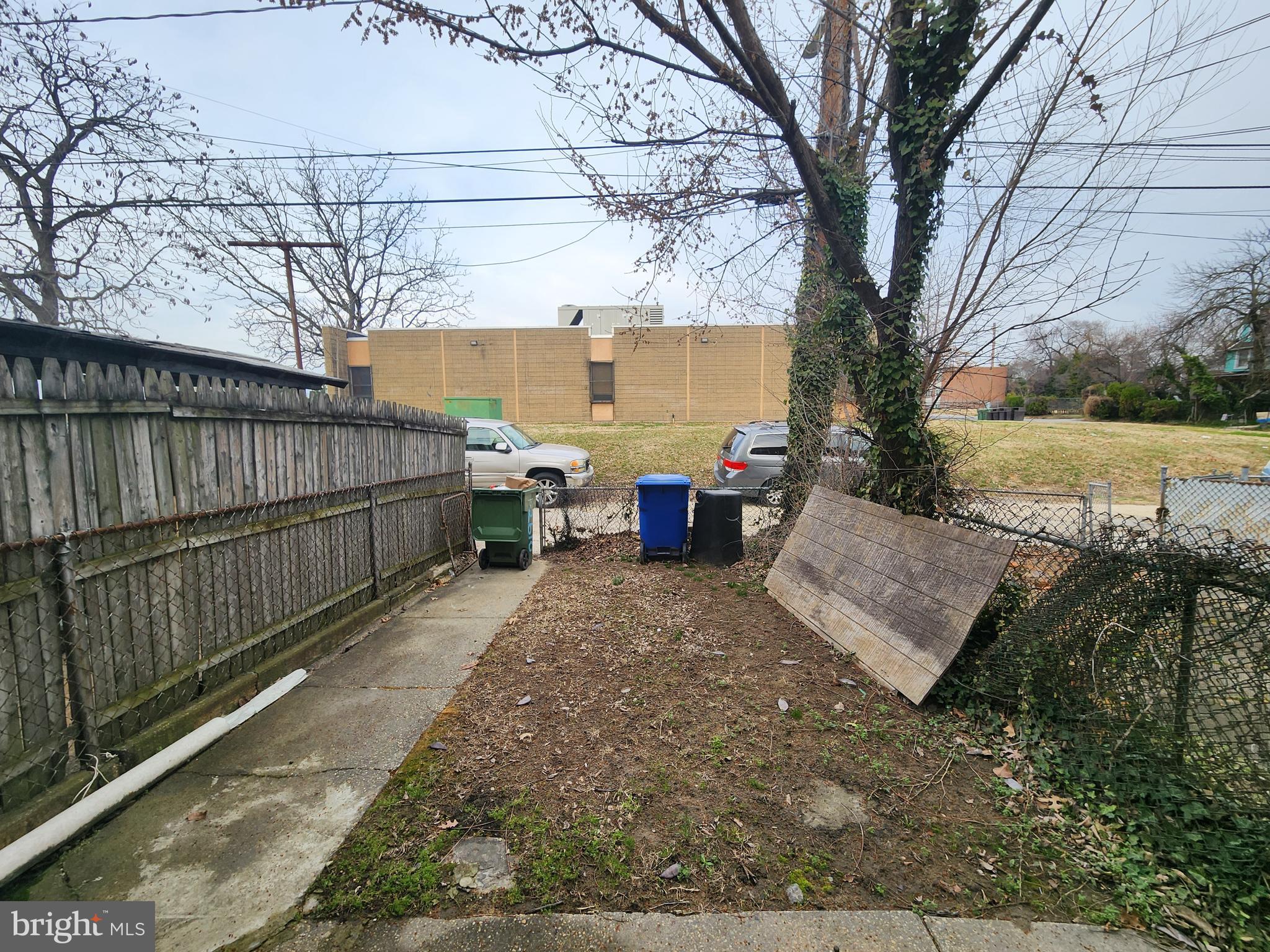 COLDSTREAM HOMESTEAD MONTEBELLO HISTORIC DISTRICT - Residential